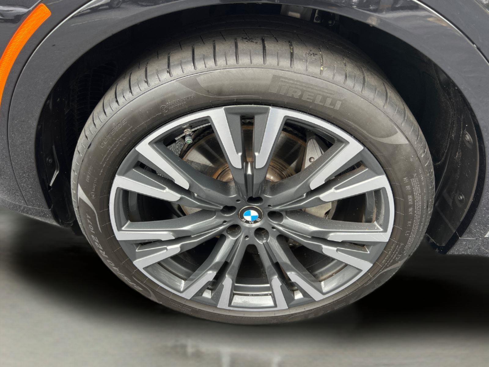 Used 2025 BMW X7 Sedan