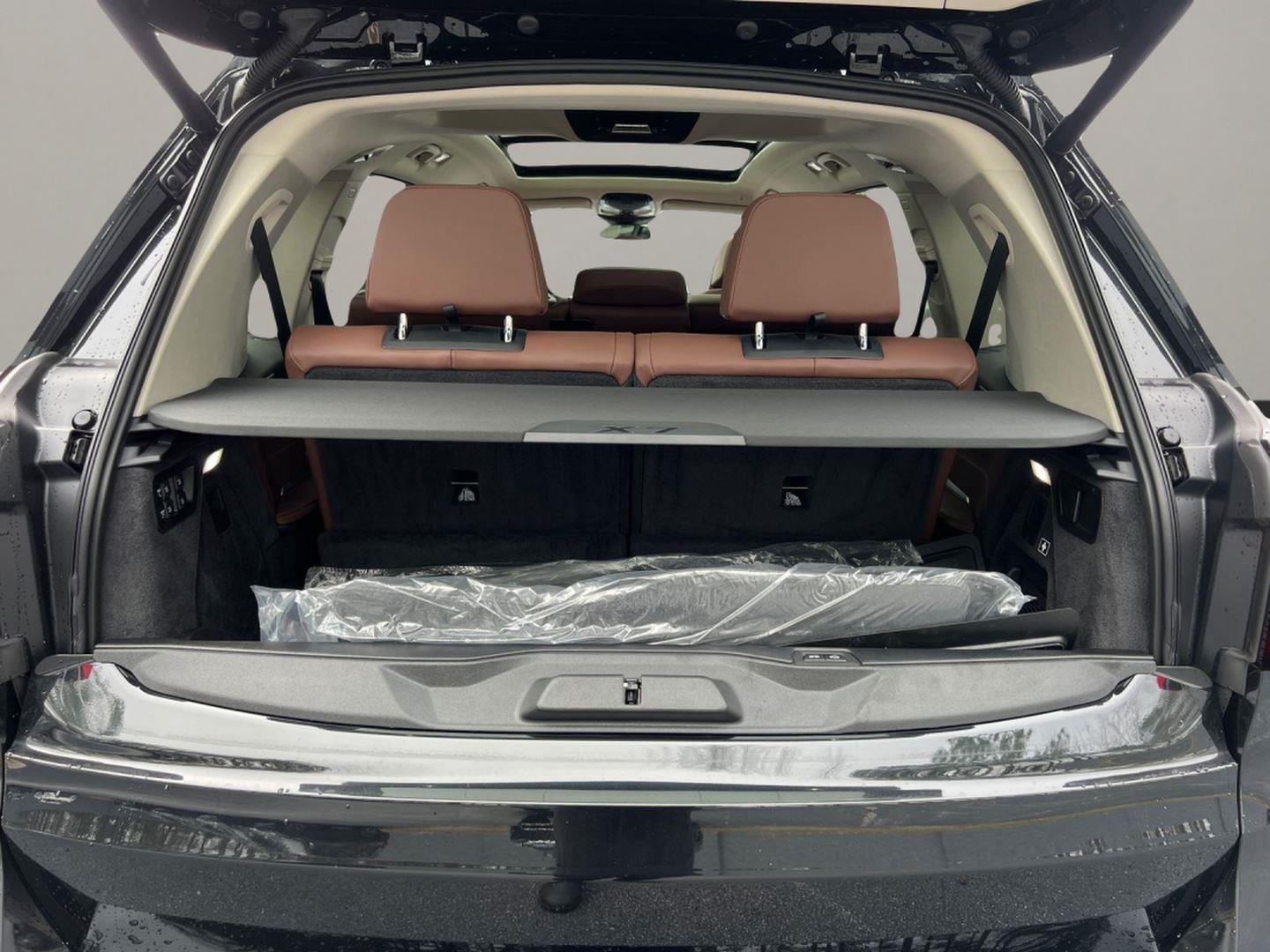 Used 2025 BMW X7 Sedan