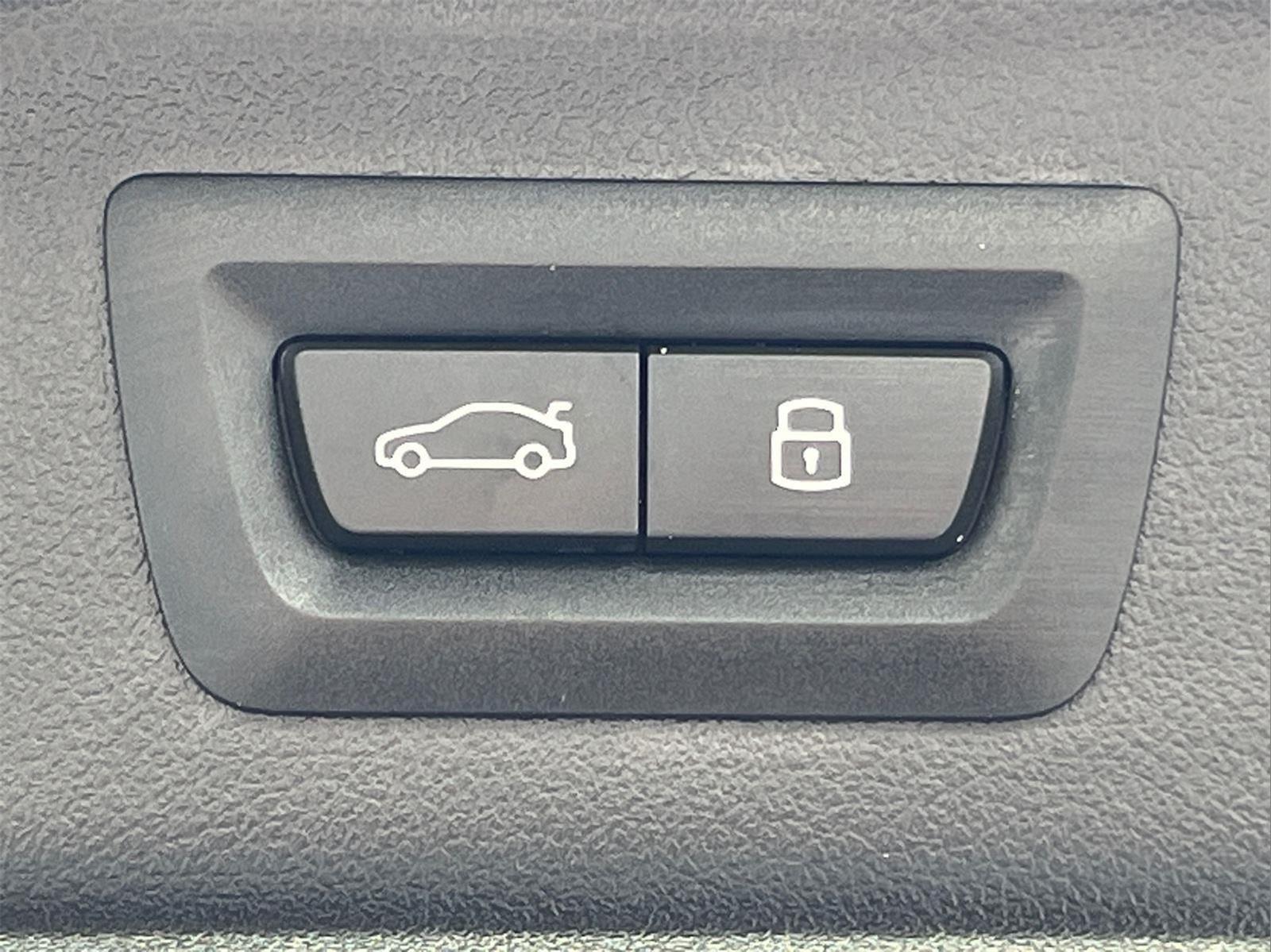 Used 2025 BMW X7 Sedan
