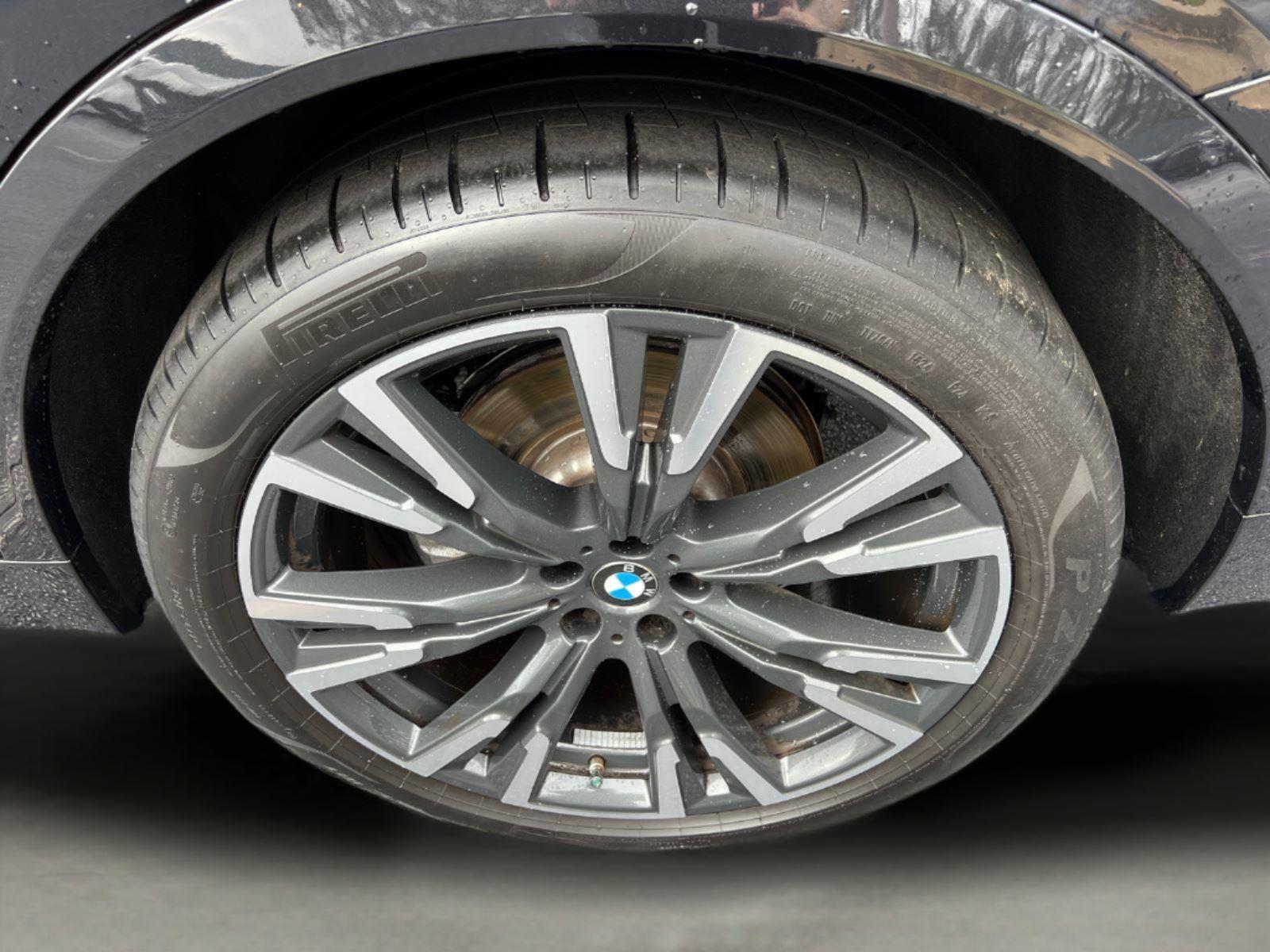 Used 2025 BMW X7 Sedan