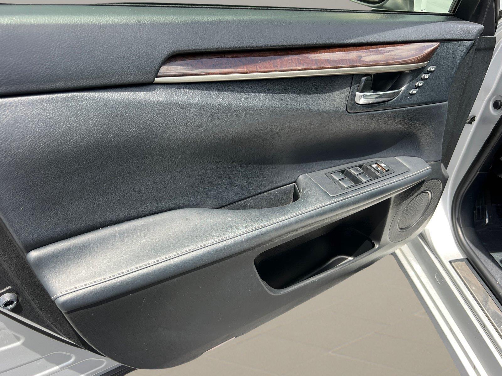 Used 2013 Lexus ES 350 Sedan