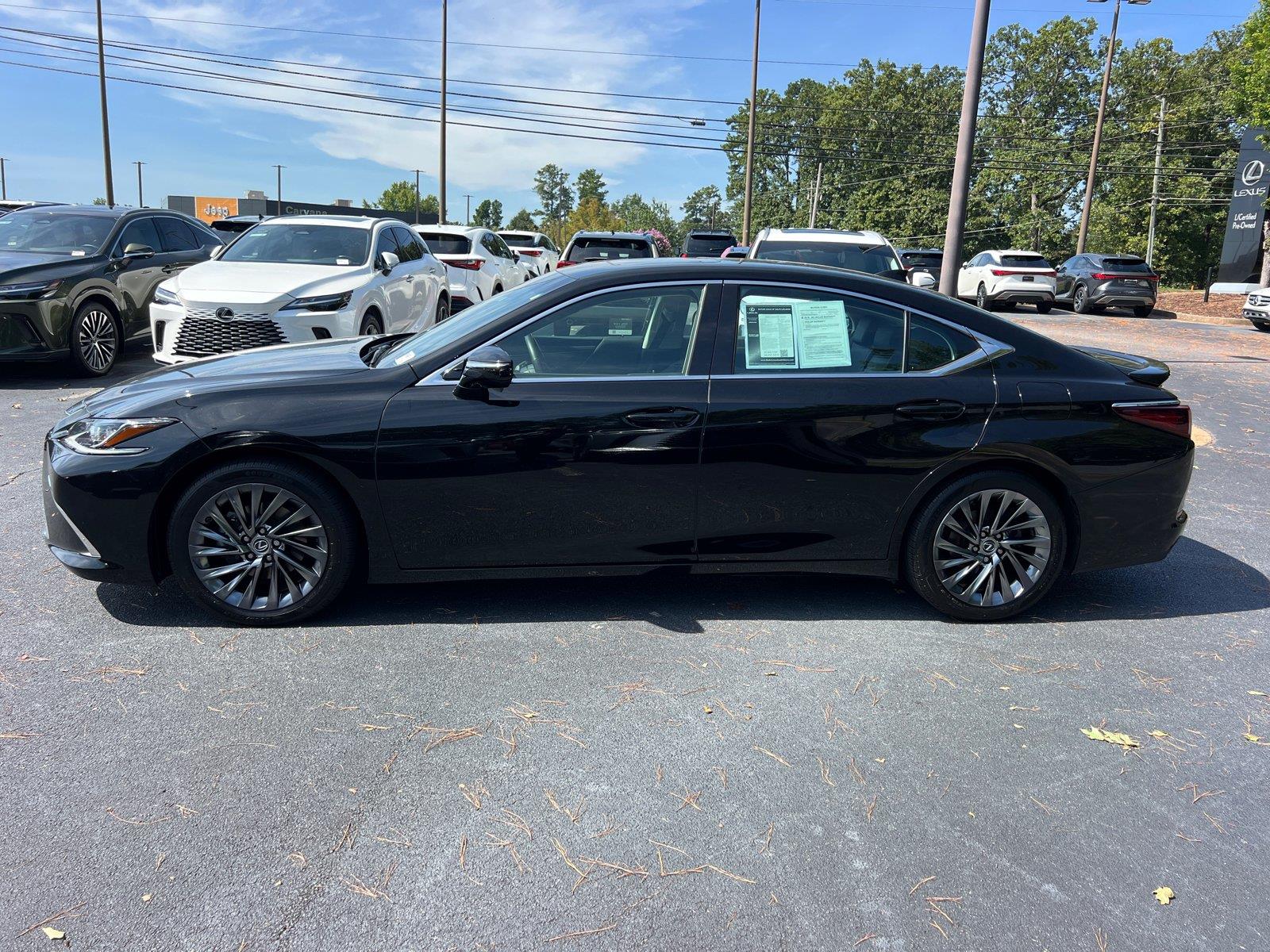 Used 2024 Lexus ES Sedan