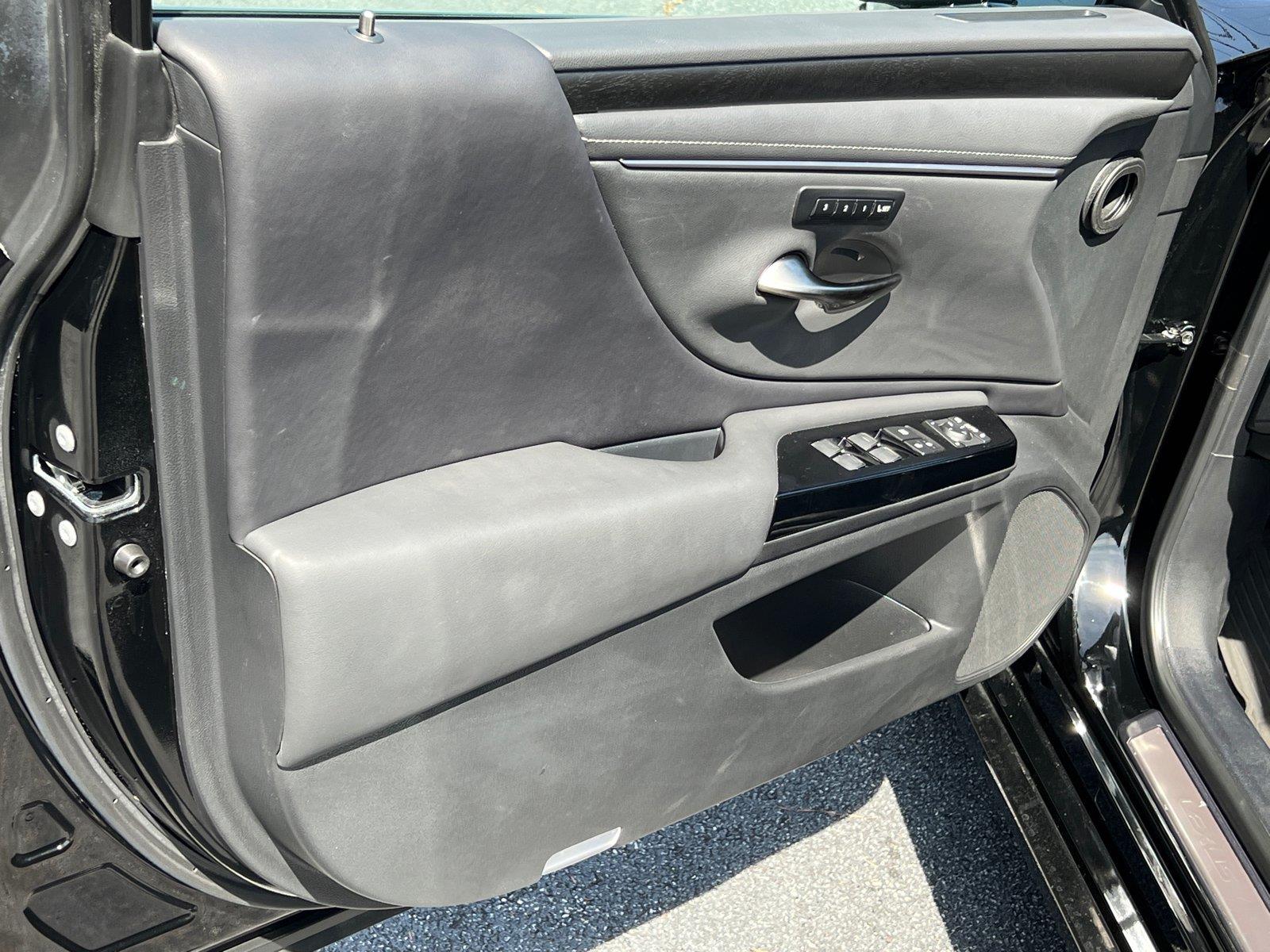 Used 2024 Lexus ES Sedan