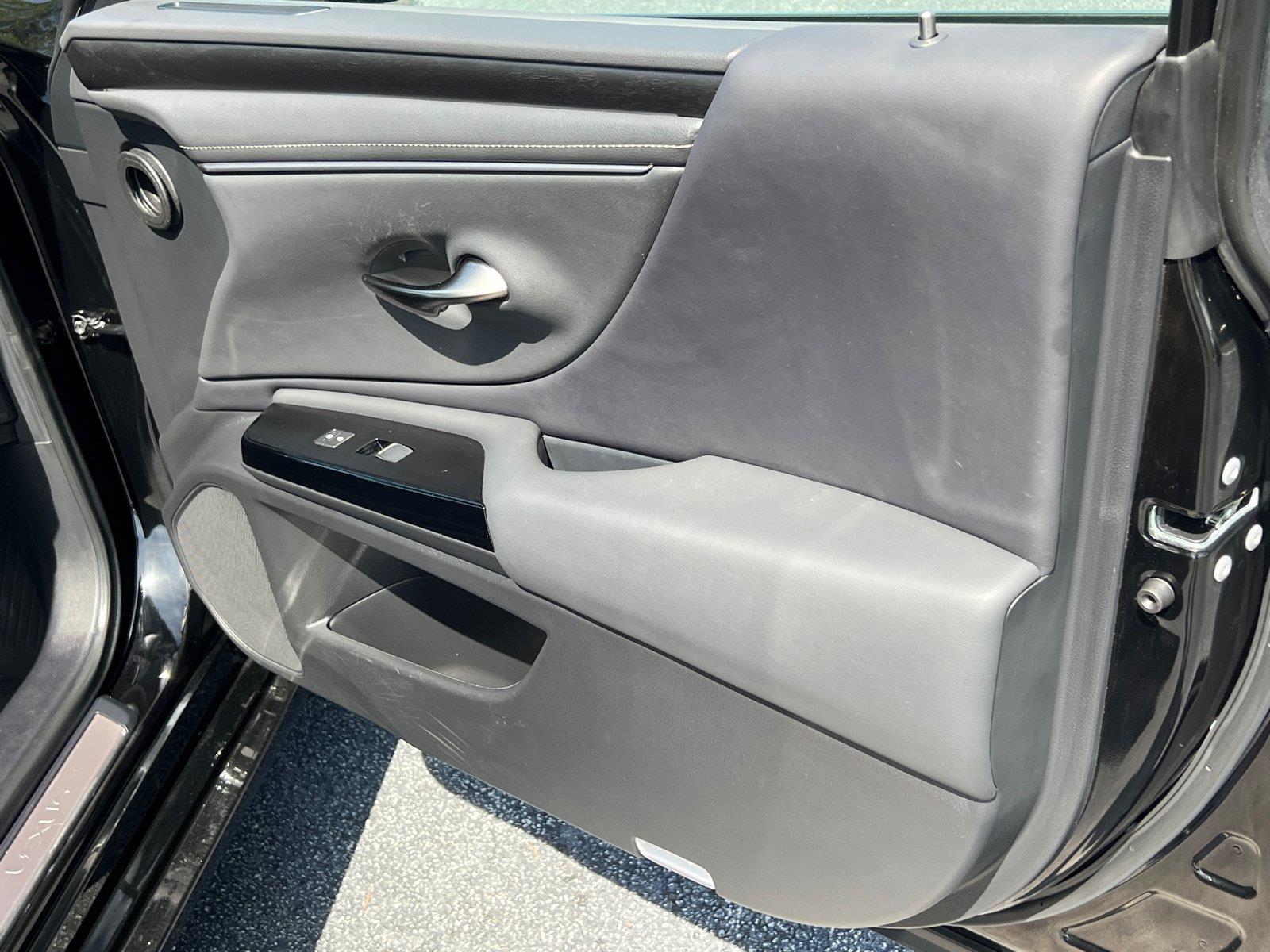 Used 2024 Lexus ES Sedan