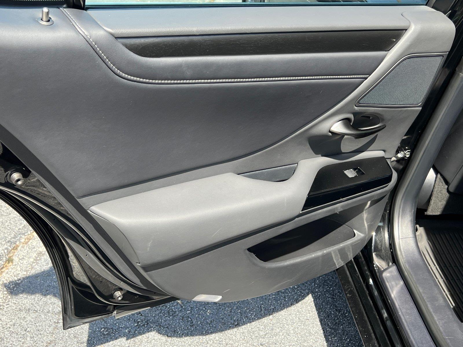 Used 2024 Lexus ES Sedan