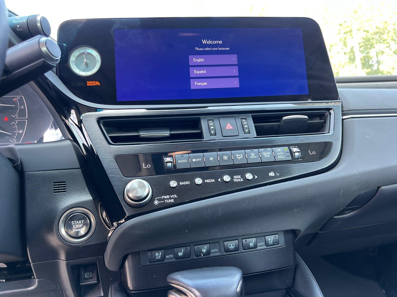 Used 2024 Lexus ES Sedan
