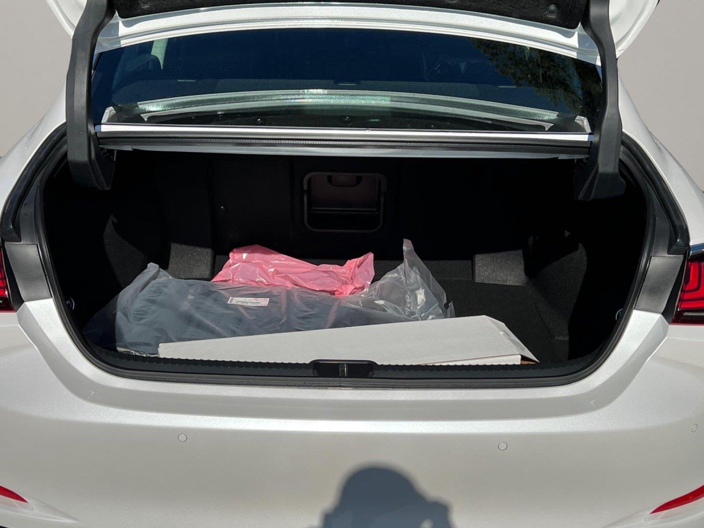 Used 2025 Lexus ES Sedan