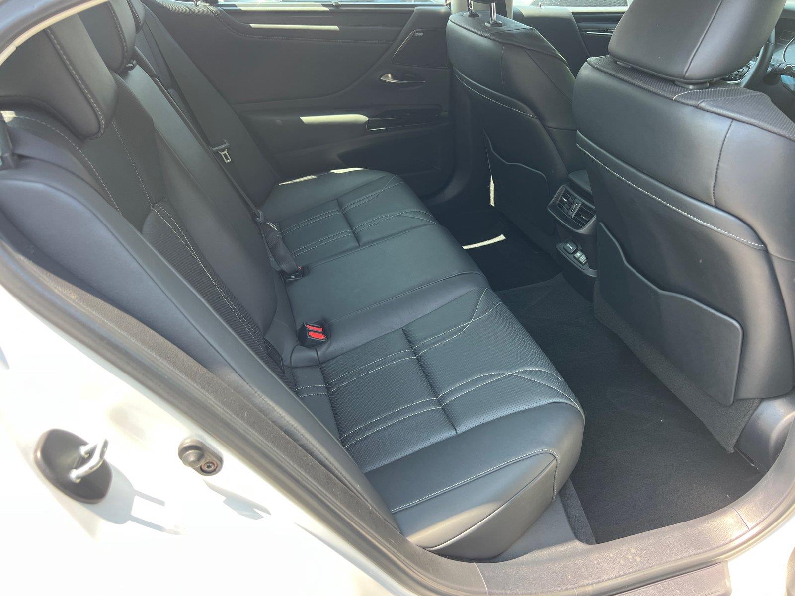 Used 2024 Lexus ES Sedan