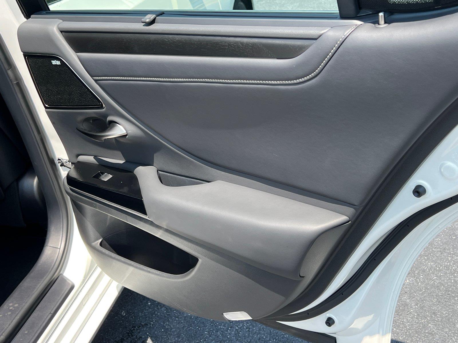 Used 2024 Lexus ES Sedan