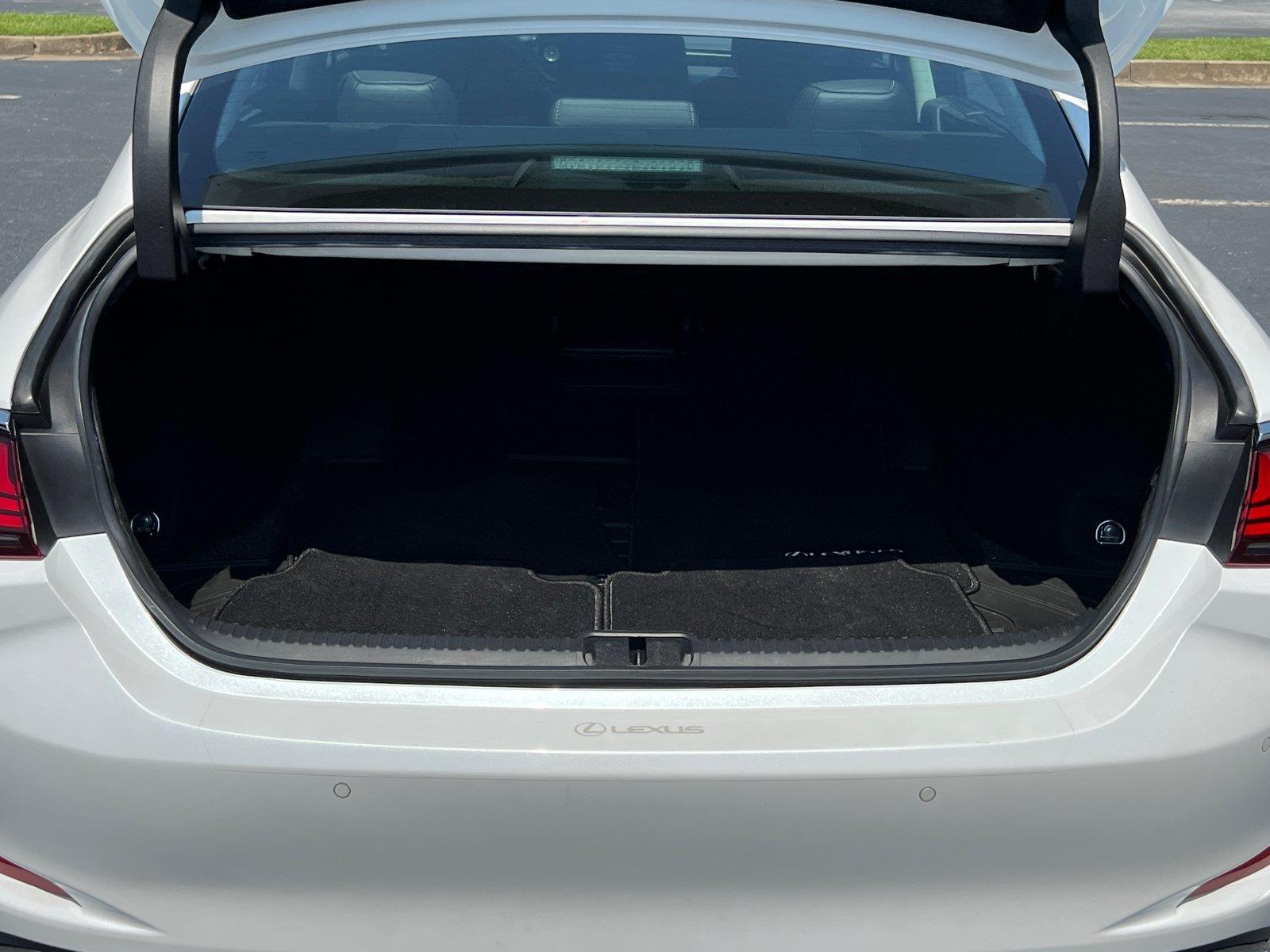 Used 2024 Lexus ES Sedan