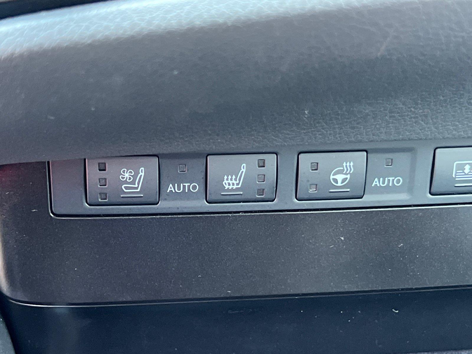 Used 2024 Lexus ES Sedan