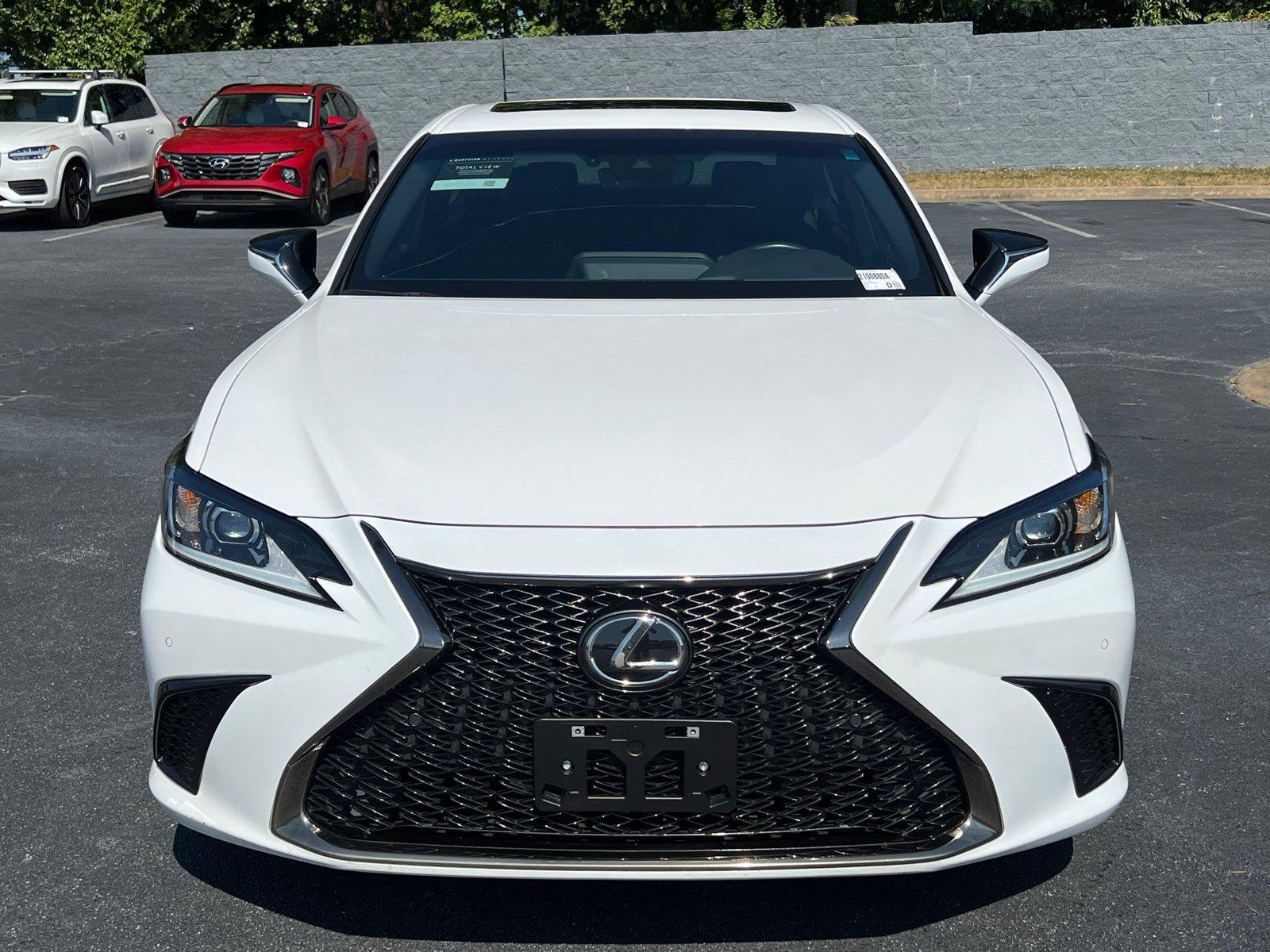 Used 2022 Lexus ES Sedan