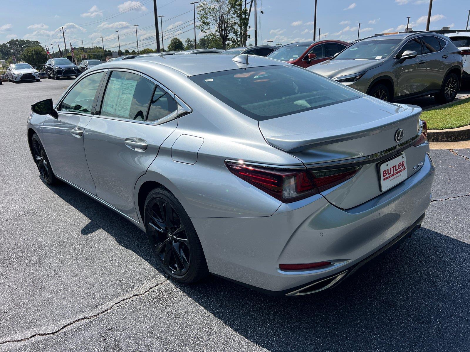 Used 2023 Lexus ES Sedan