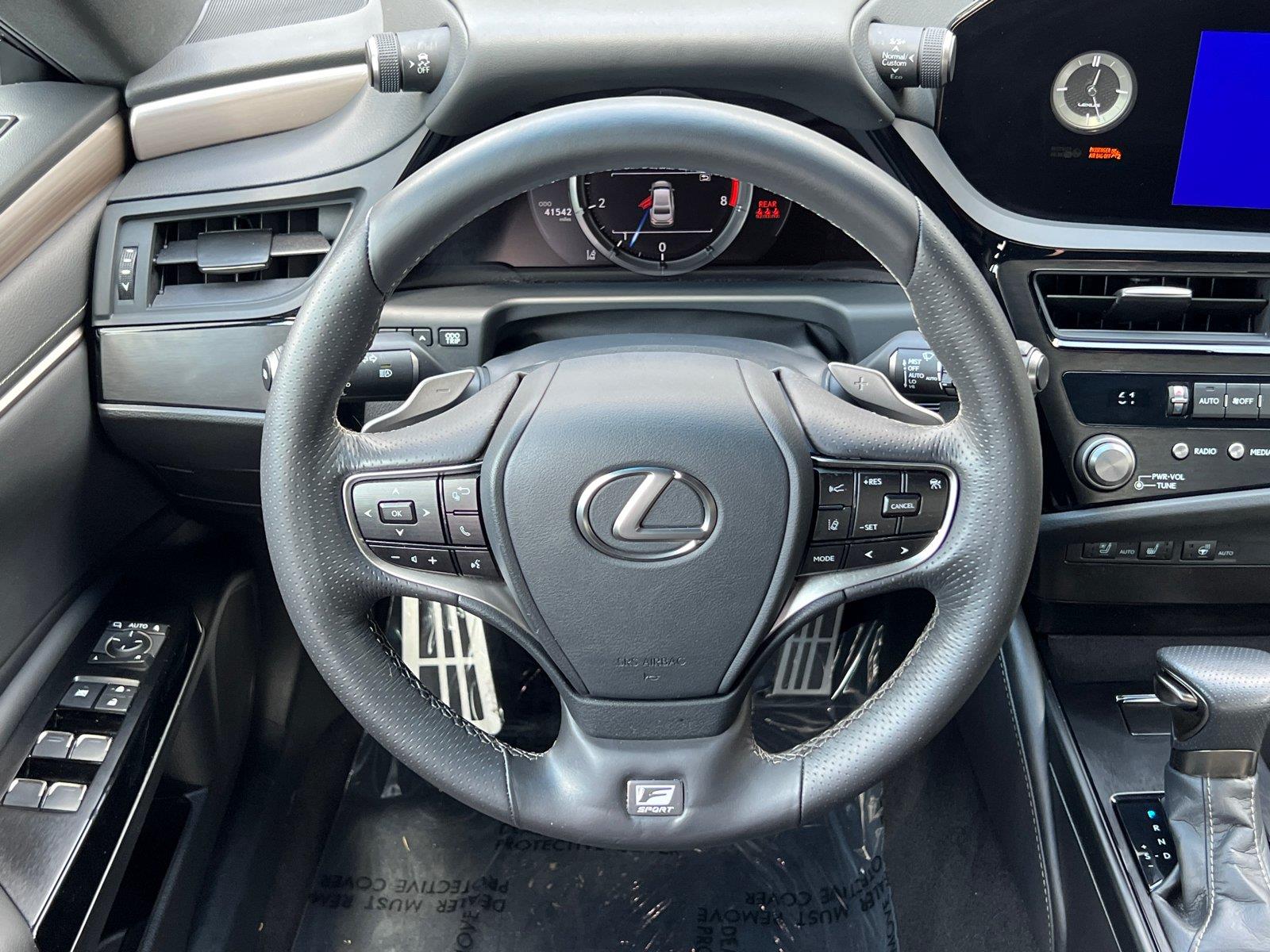 Used 2024 Lexus ES Sedan