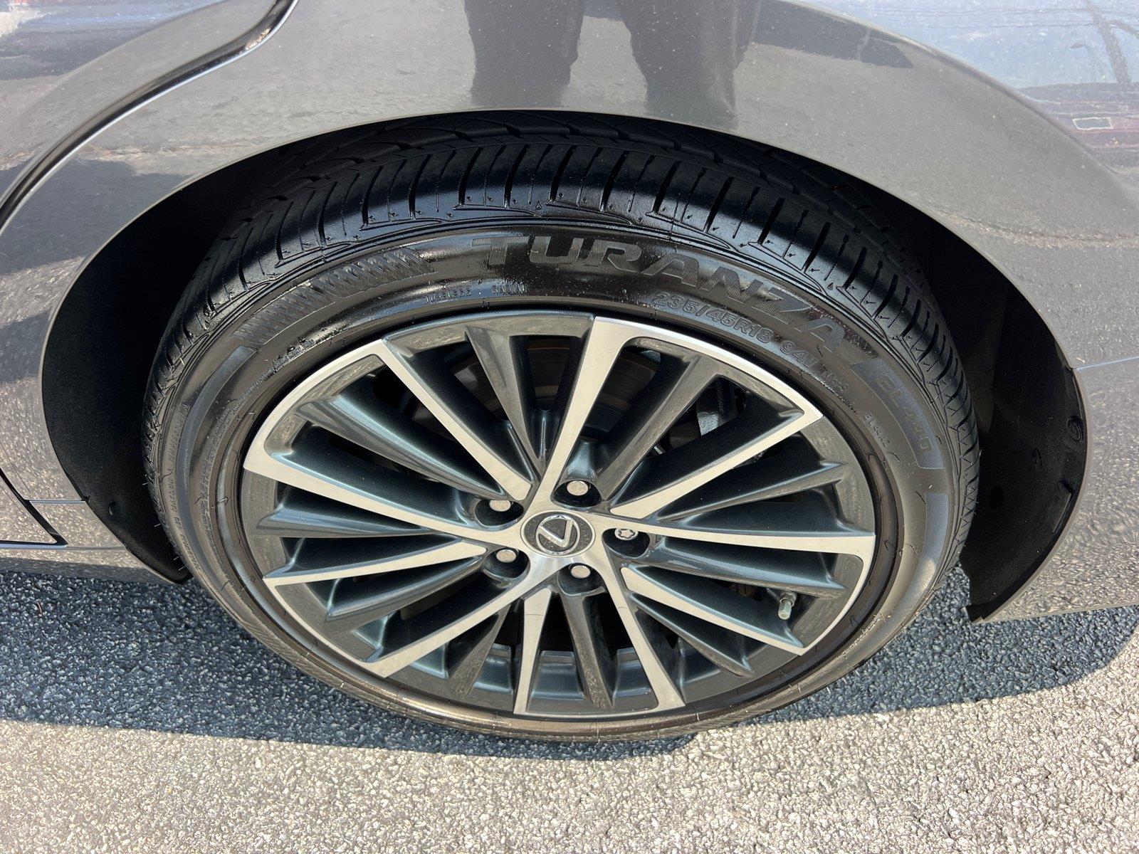 Used 2025 Lexus ES Sedan