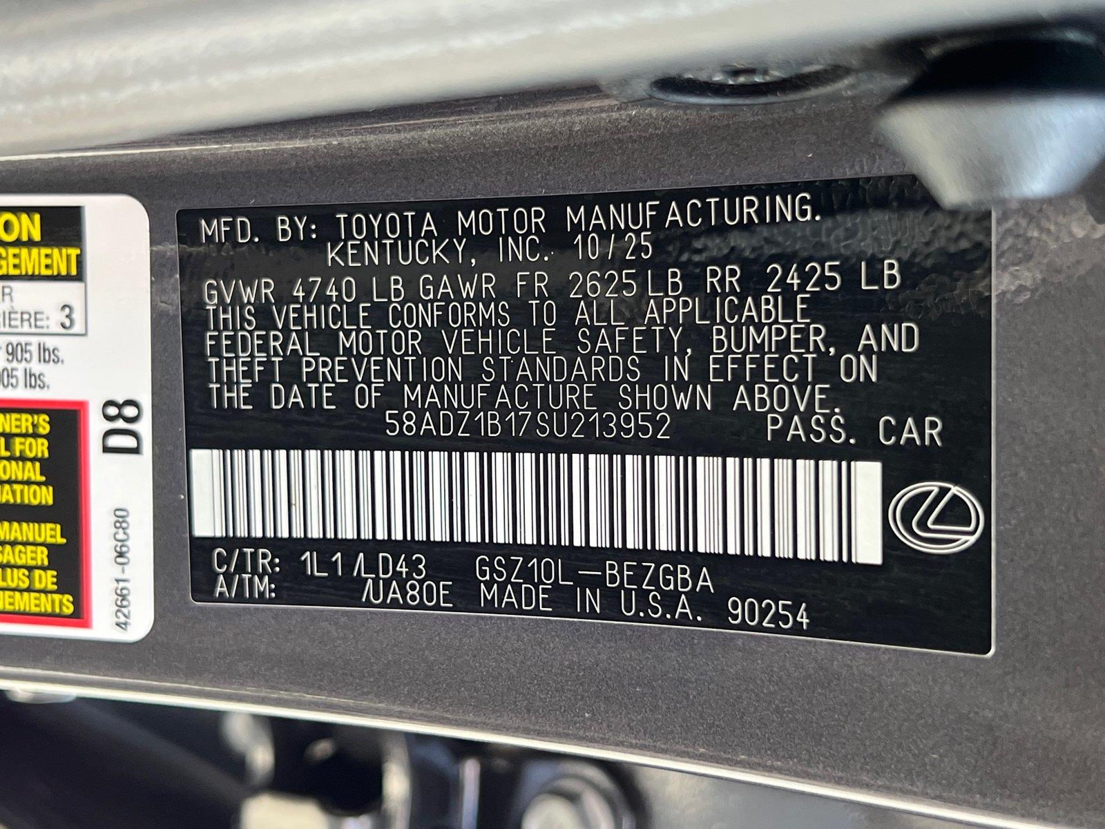 Used 2025 Lexus ES Sedan