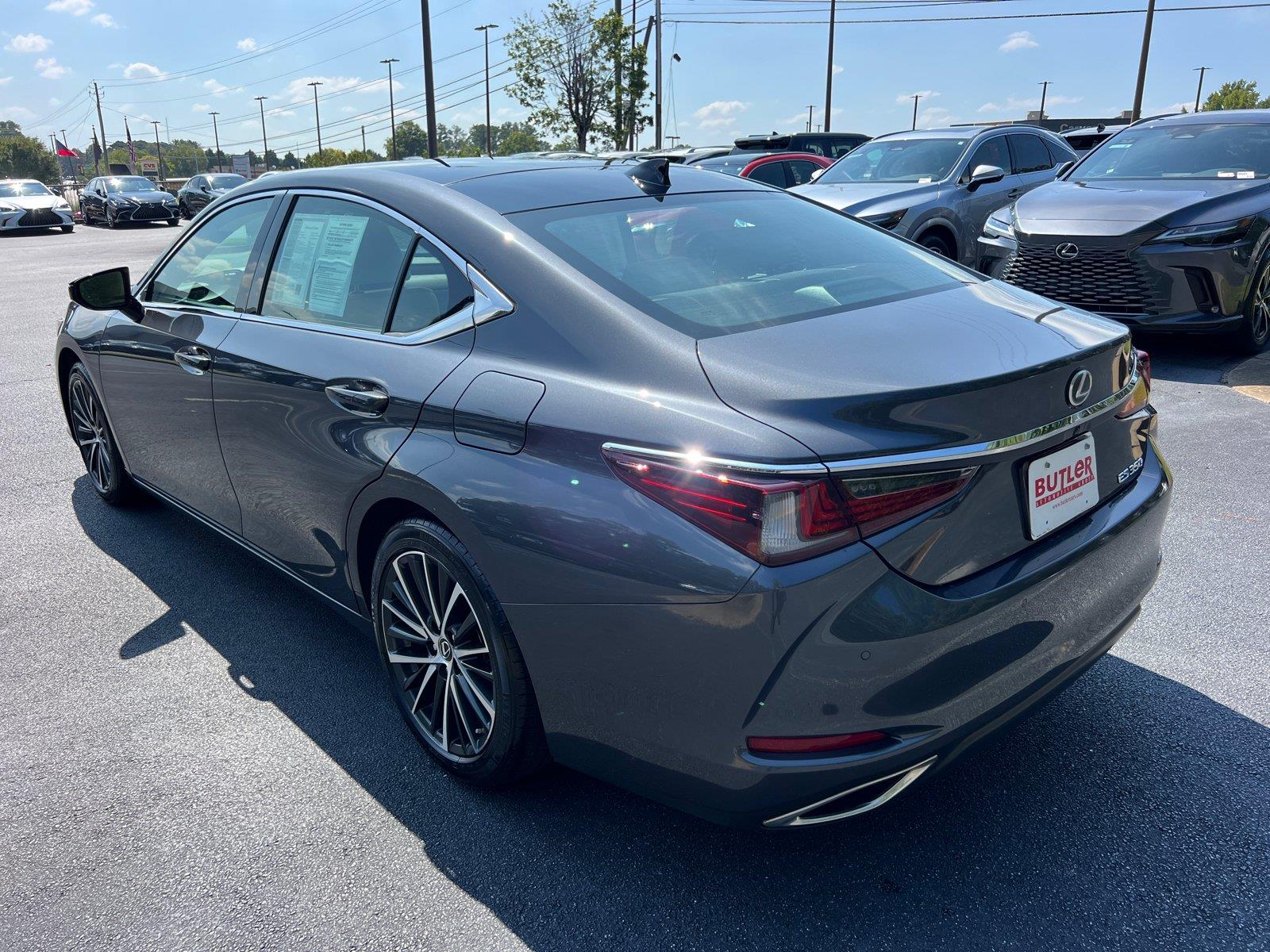 Used 2025 Lexus ES Sedan