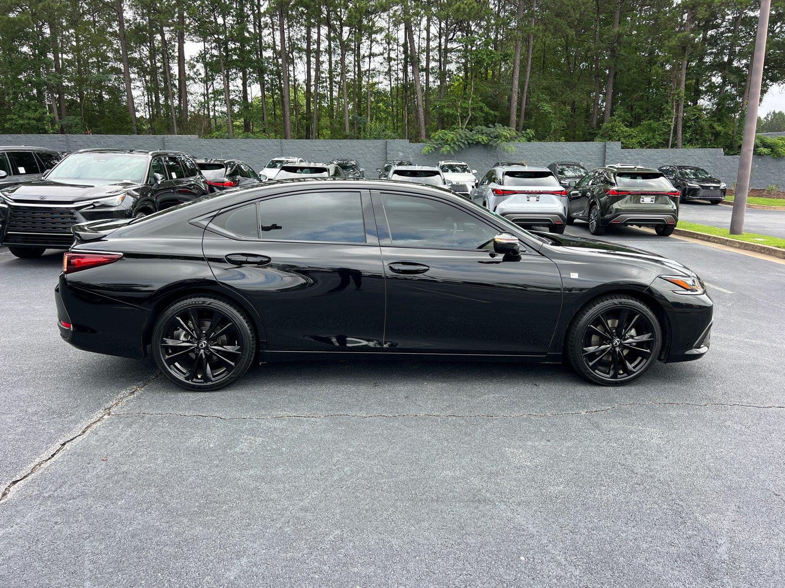Used 2024 Lexus ES Sedan