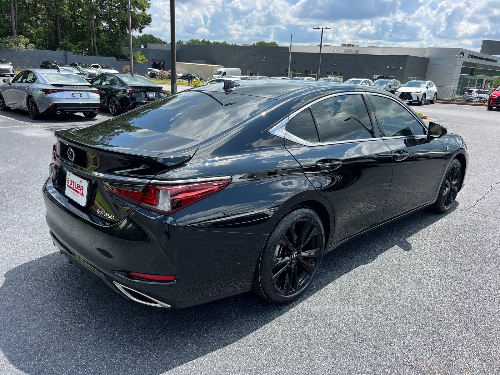 Used 2023 Lexus ES Sedan