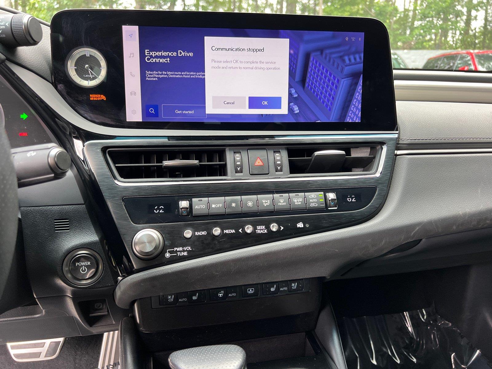 Used 2024 Lexus ES Sedan
