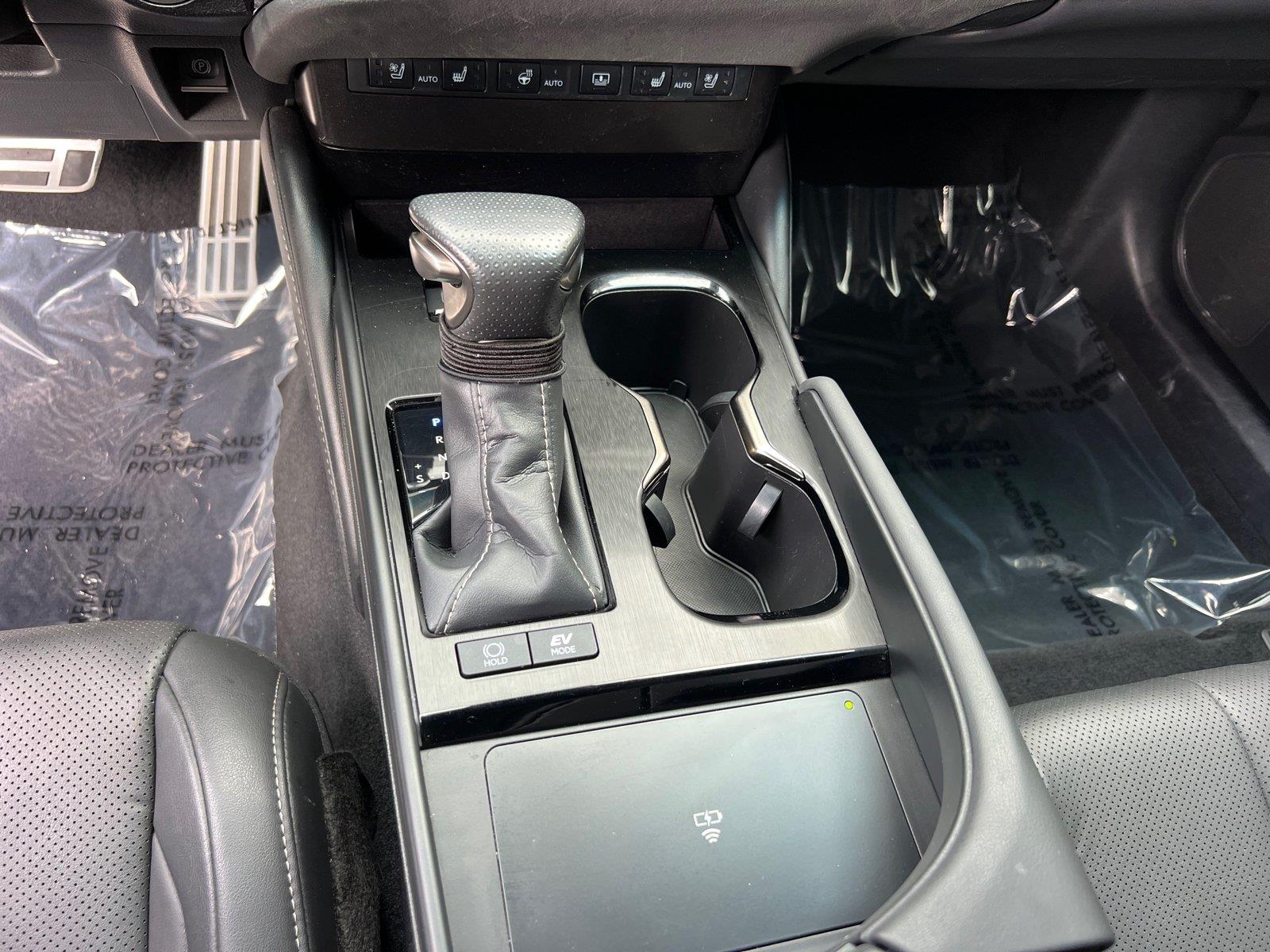 Used 2024 Lexus ES Sedan