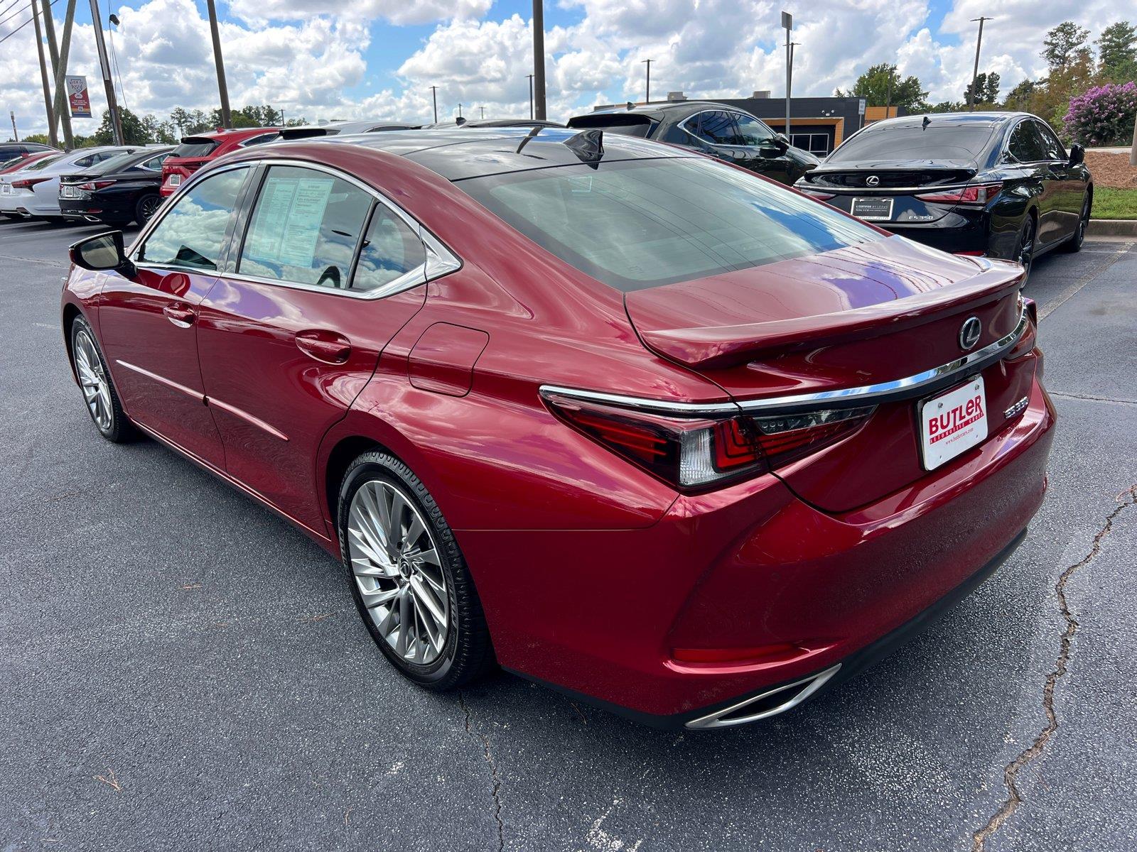 Used 2023 Lexus ES Sedan