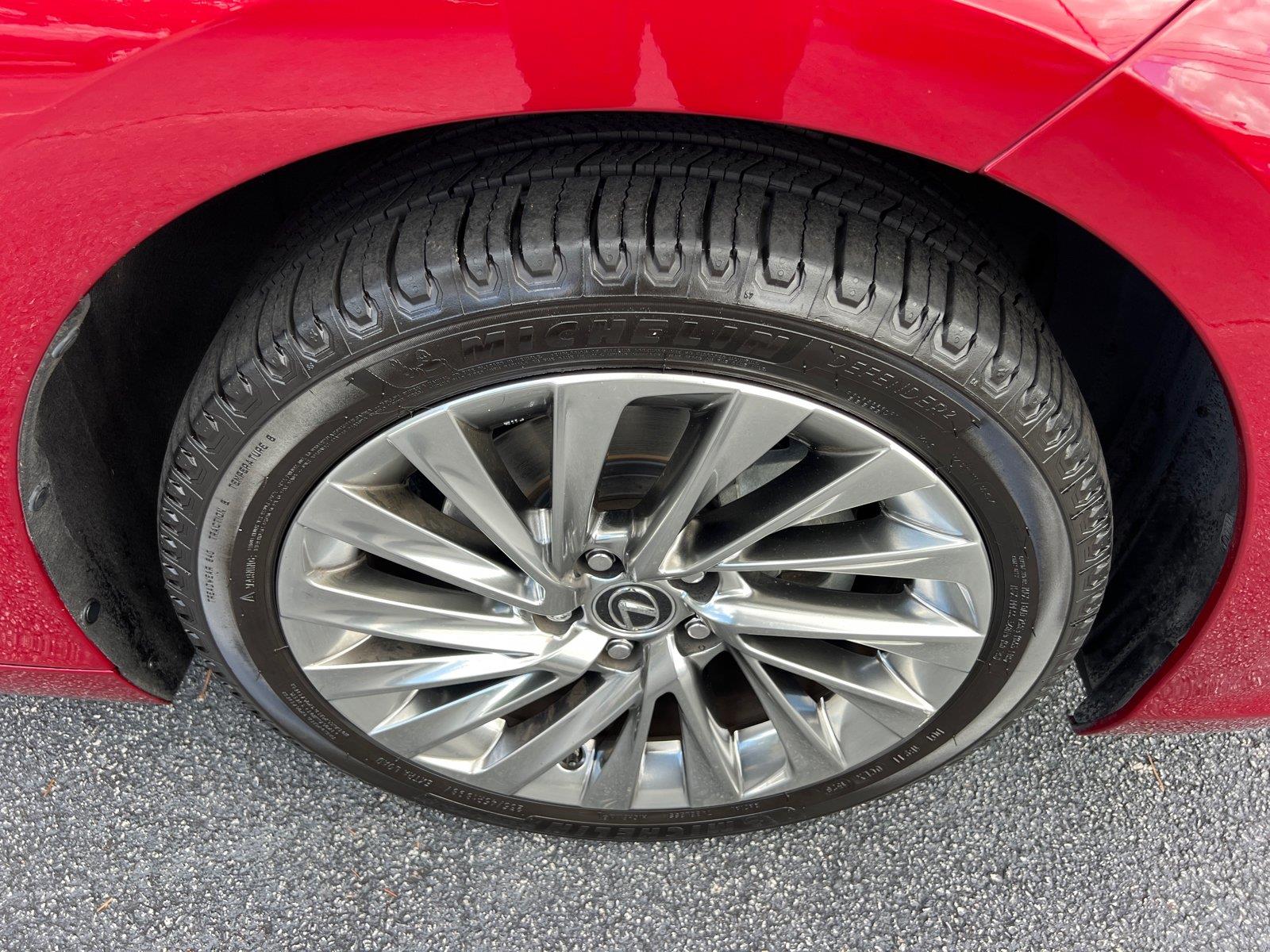 Used 2023 Lexus ES Sedan