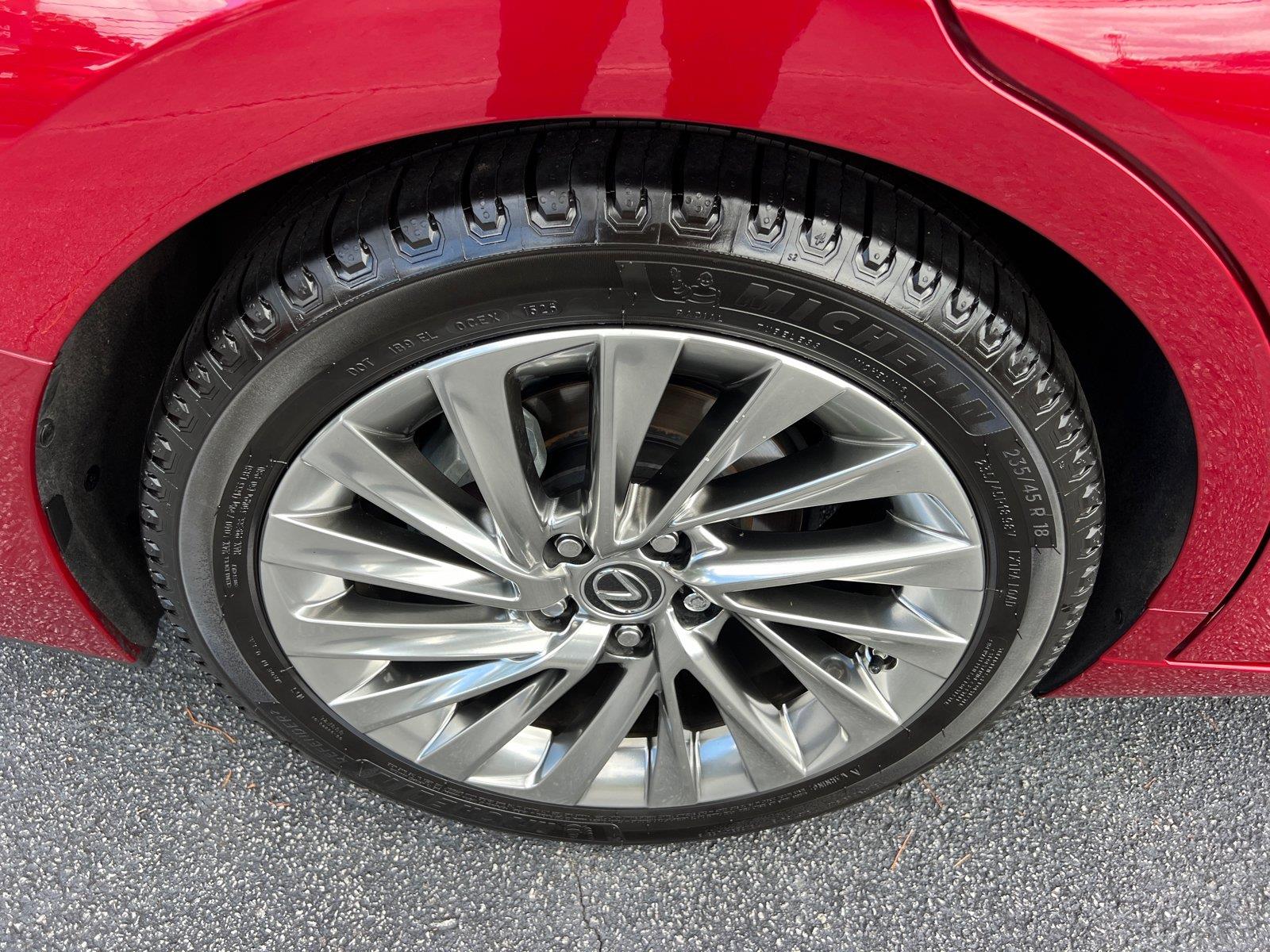 Used 2023 Lexus ES Sedan
