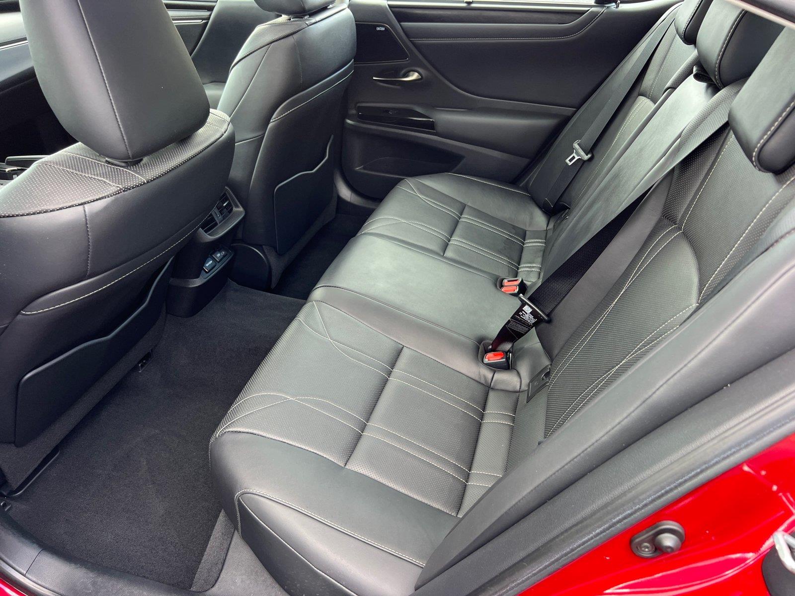 Used 2023 Lexus ES Sedan