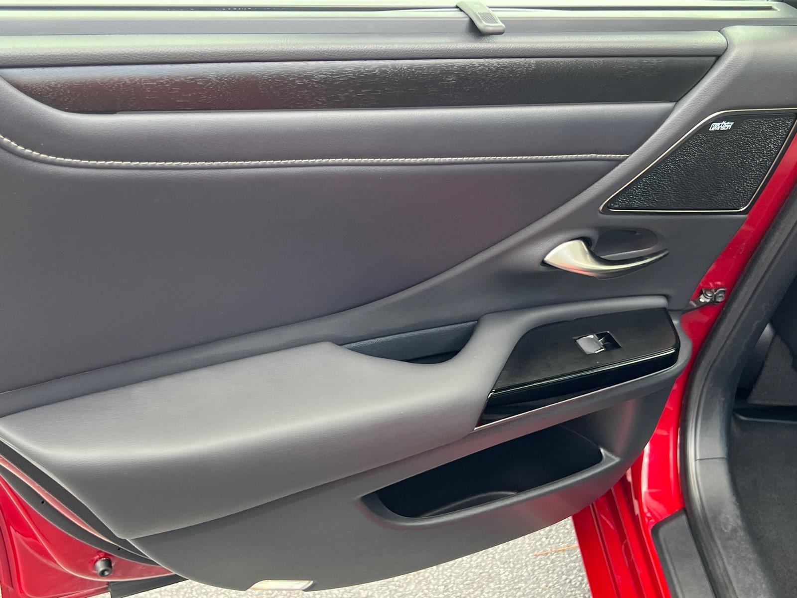 Used 2023 Lexus ES Sedan