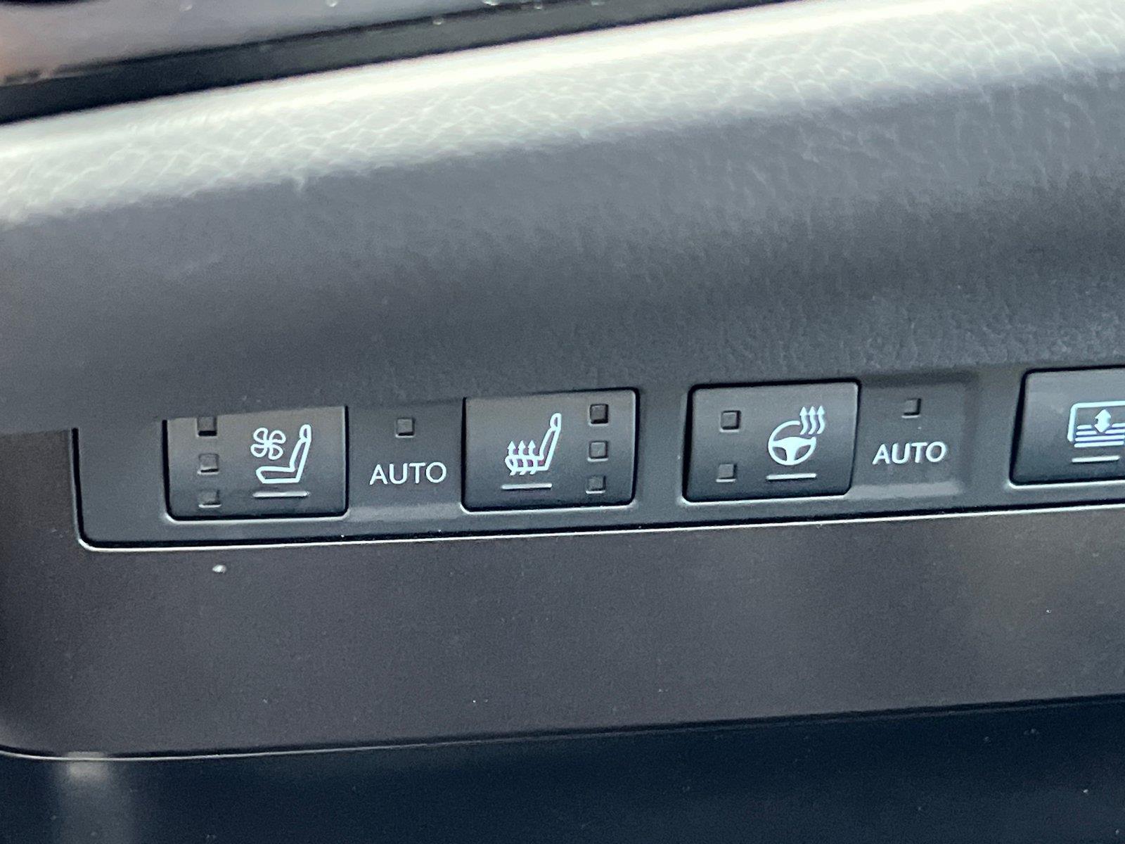 Used 2023 Lexus ES Sedan