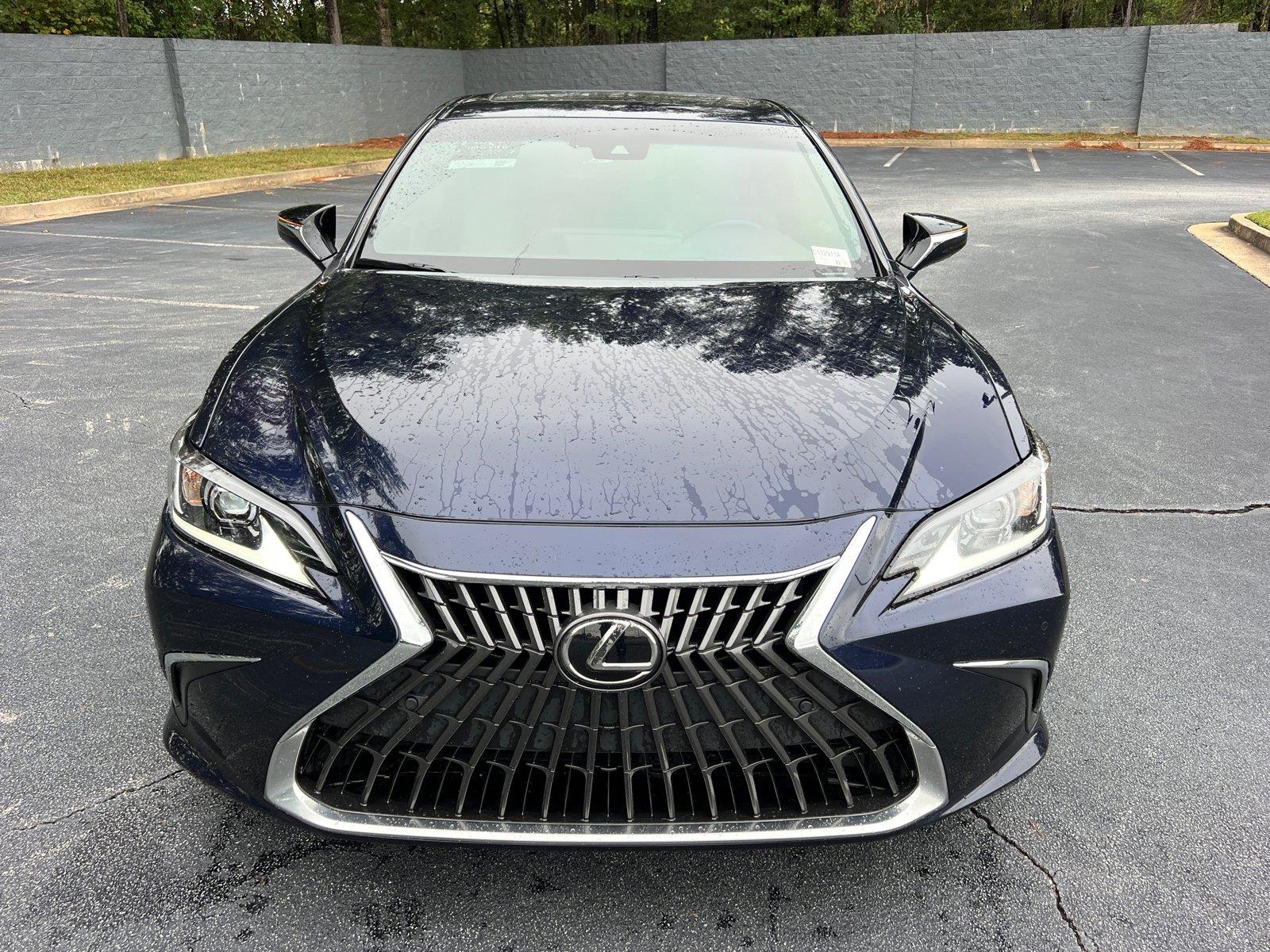 Used 2025 Lexus ES Sedan