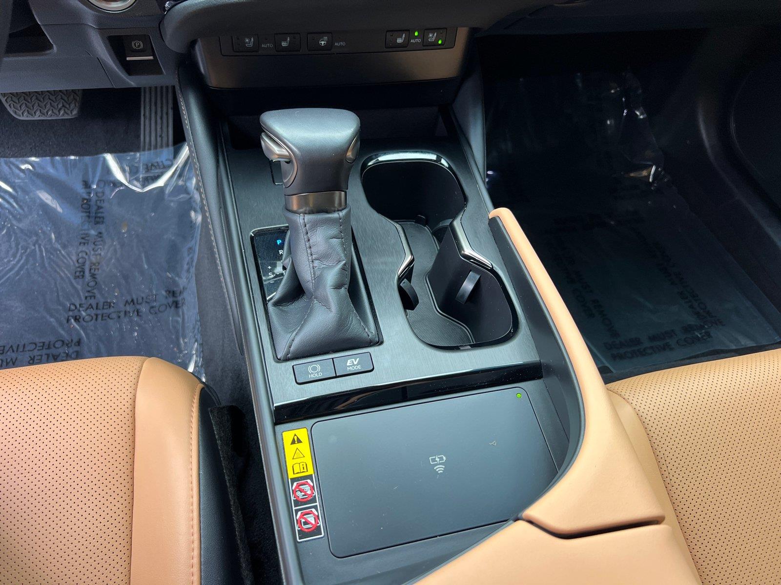 Used 2025 Lexus ES Sedan