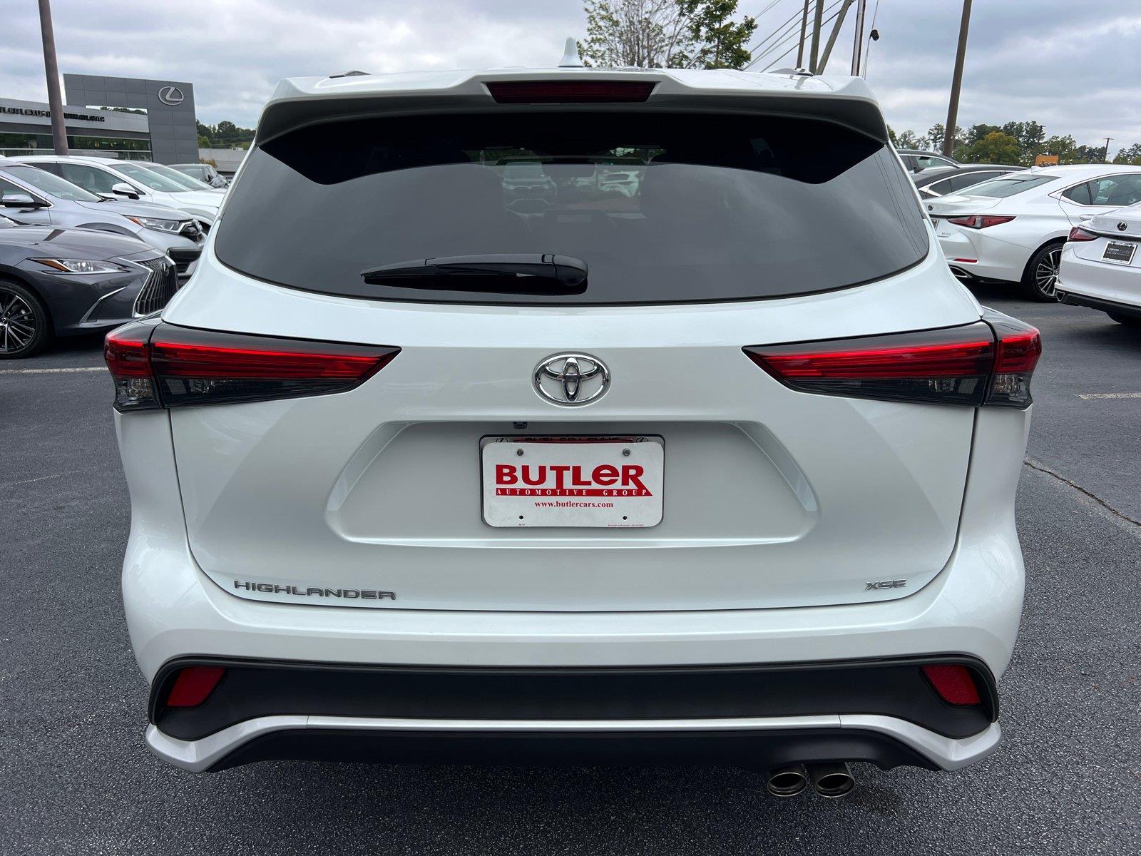 Used 2023 Toyota Highlander SUV