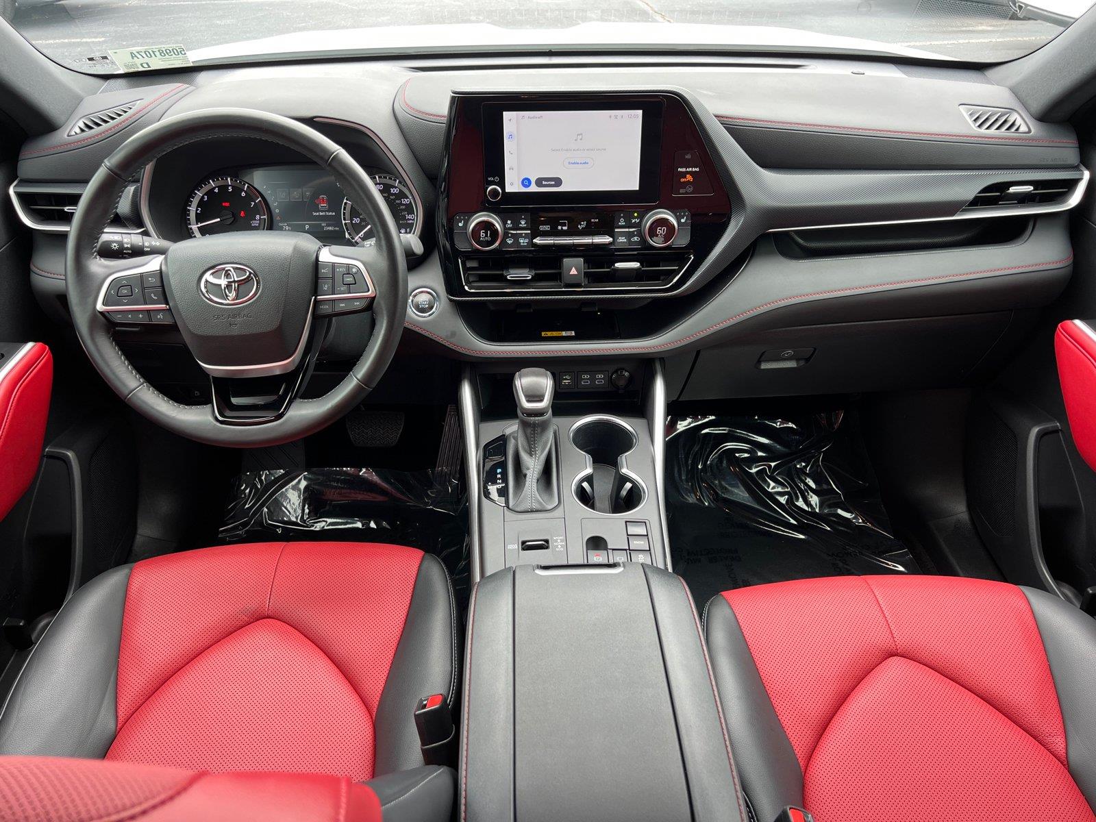 Used 2023 Toyota Highlander SUV