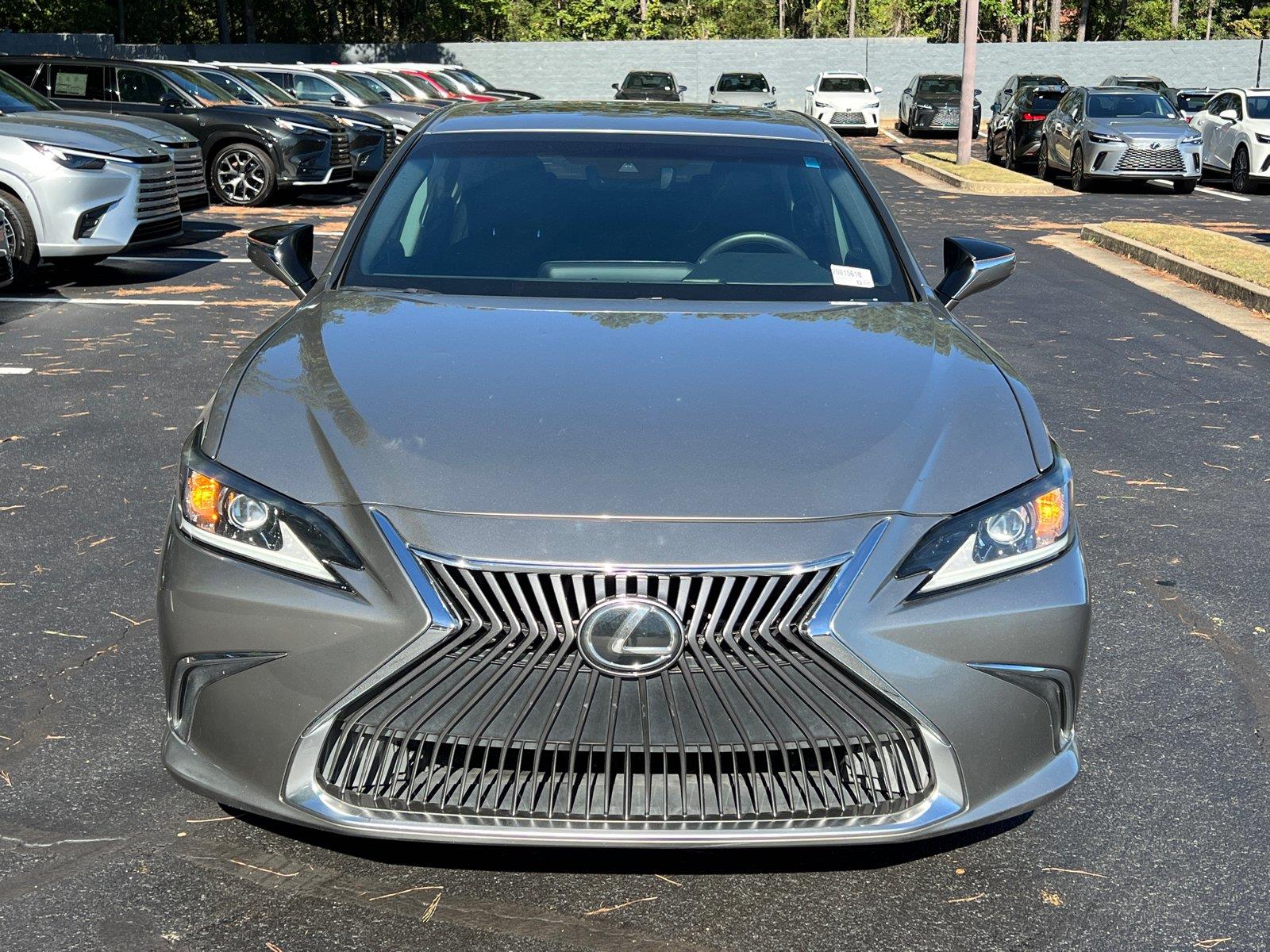 Used 2019 Lexus ES Sedan