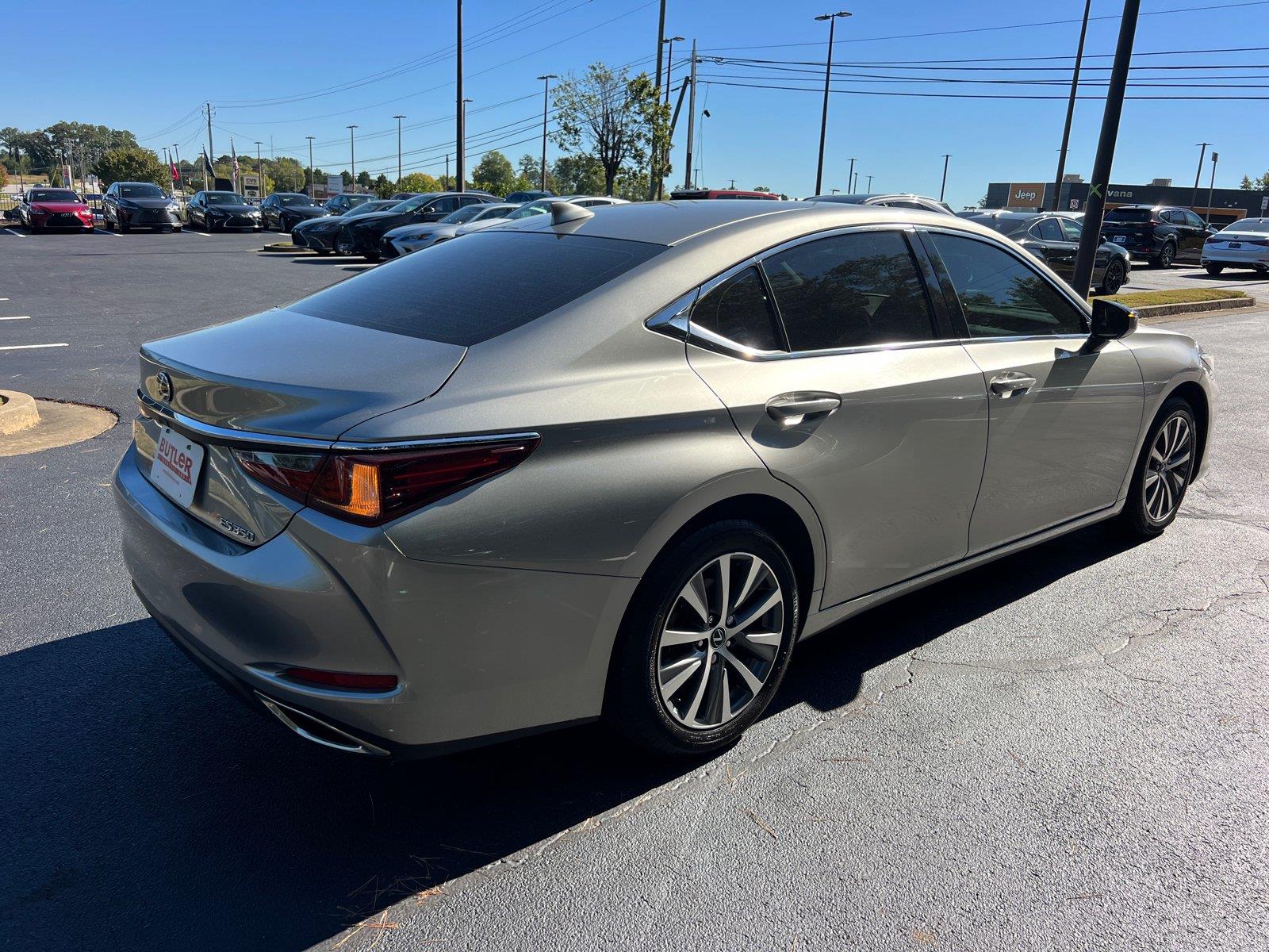 Used 2019 Lexus ES Sedan