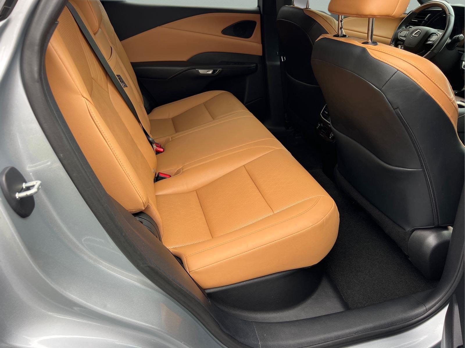 Used 2024 Lexus RX Sedan