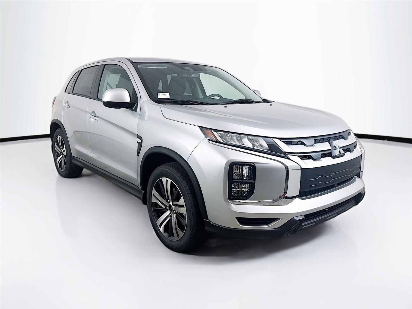 2025 Mitsubishi Outlander Sport ES's photo