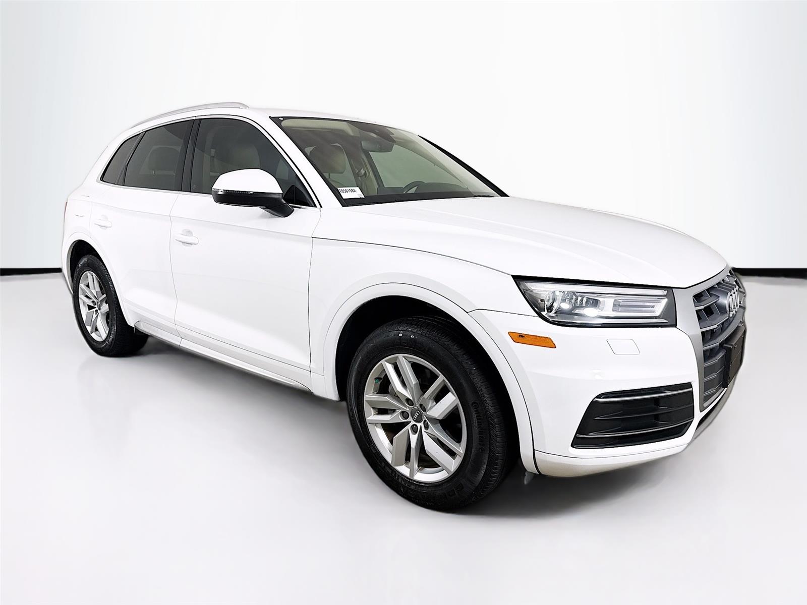 2020 Audi Q5 Premium's photo