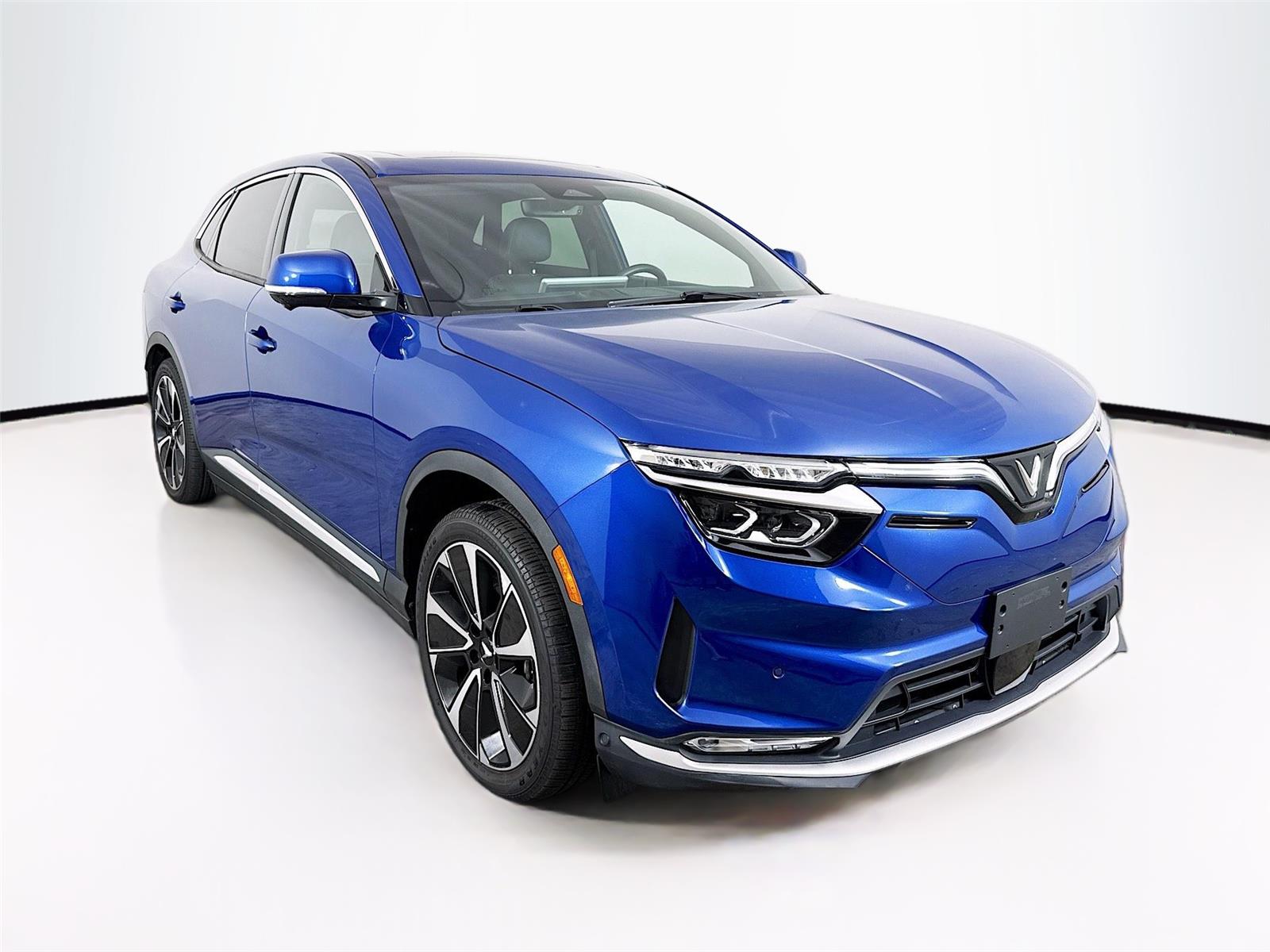 2024 VinFast VF 8 Plus's photo