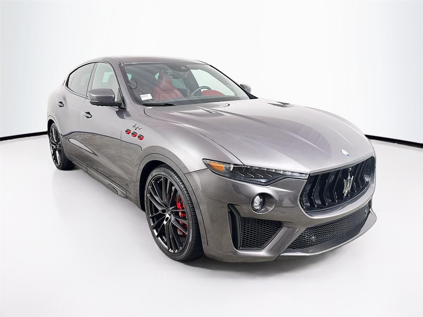 2022 Maserati Levante Trofeo's photo