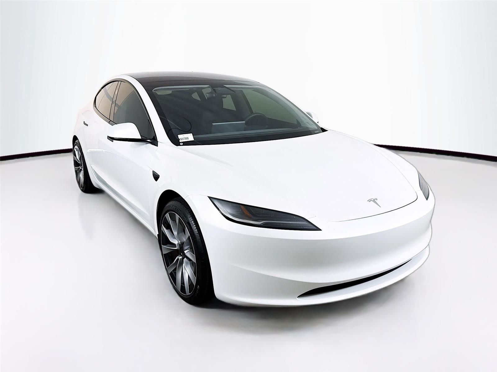 2025 Tesla Model 3 Long Range's photo