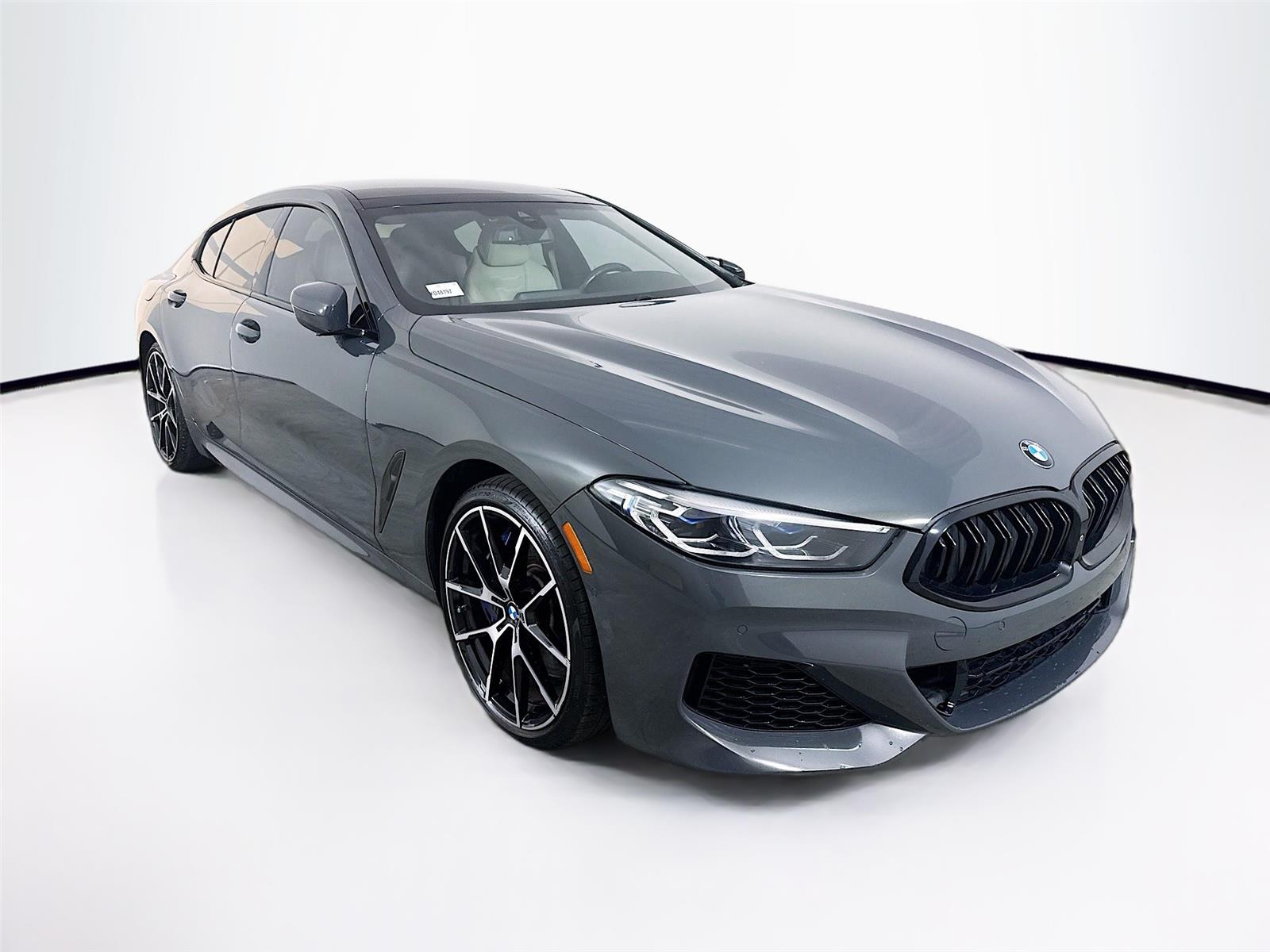 2020 BMW 8 Series 840i's photo