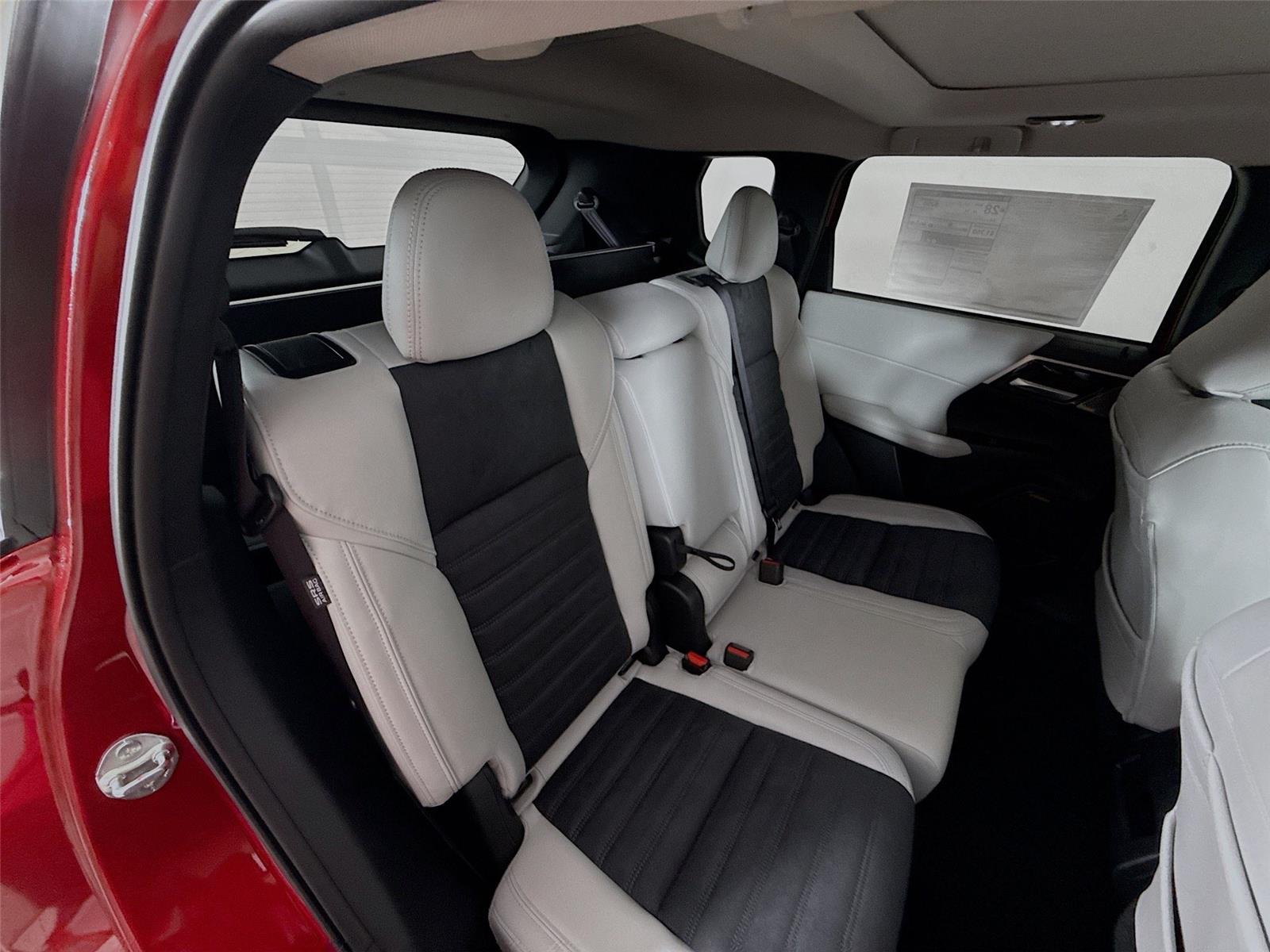2026 Mitsubishi Outlander SE - Photo 24