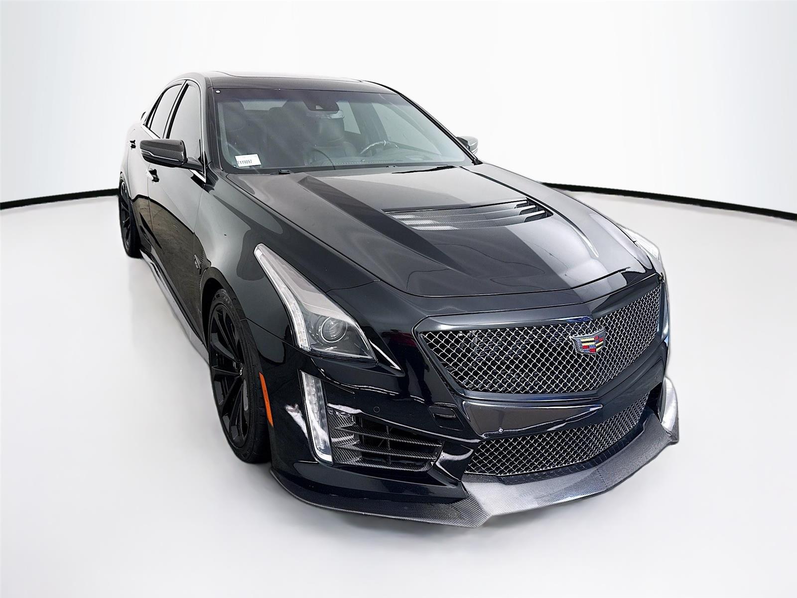 2016 Cadillac CTS-V Sedan V's photo
