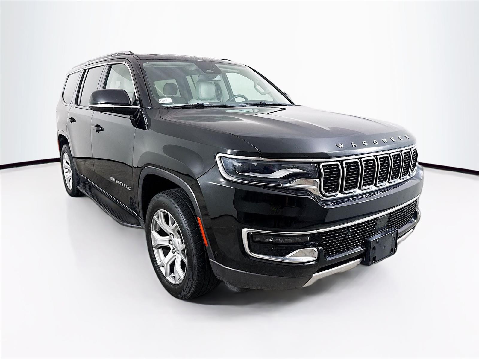 2022 Jeep Wagoneer Series II's photo