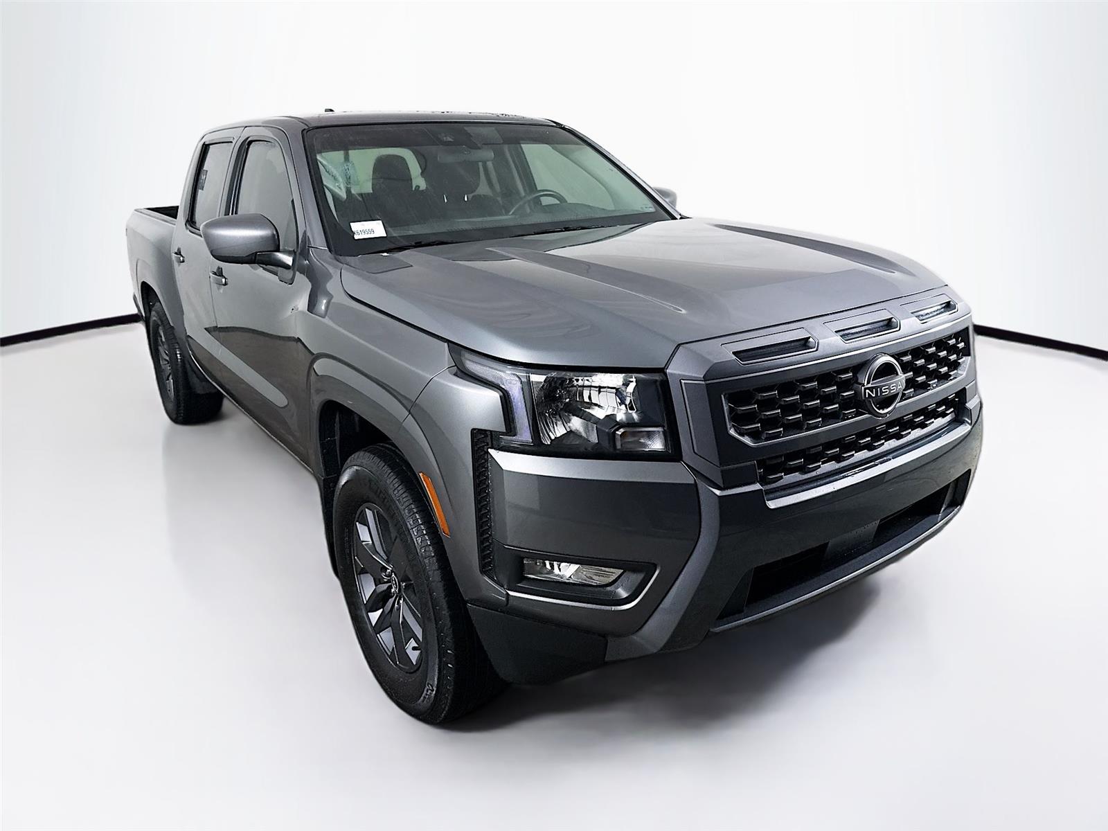2025 Nissan Frontier SV's photo