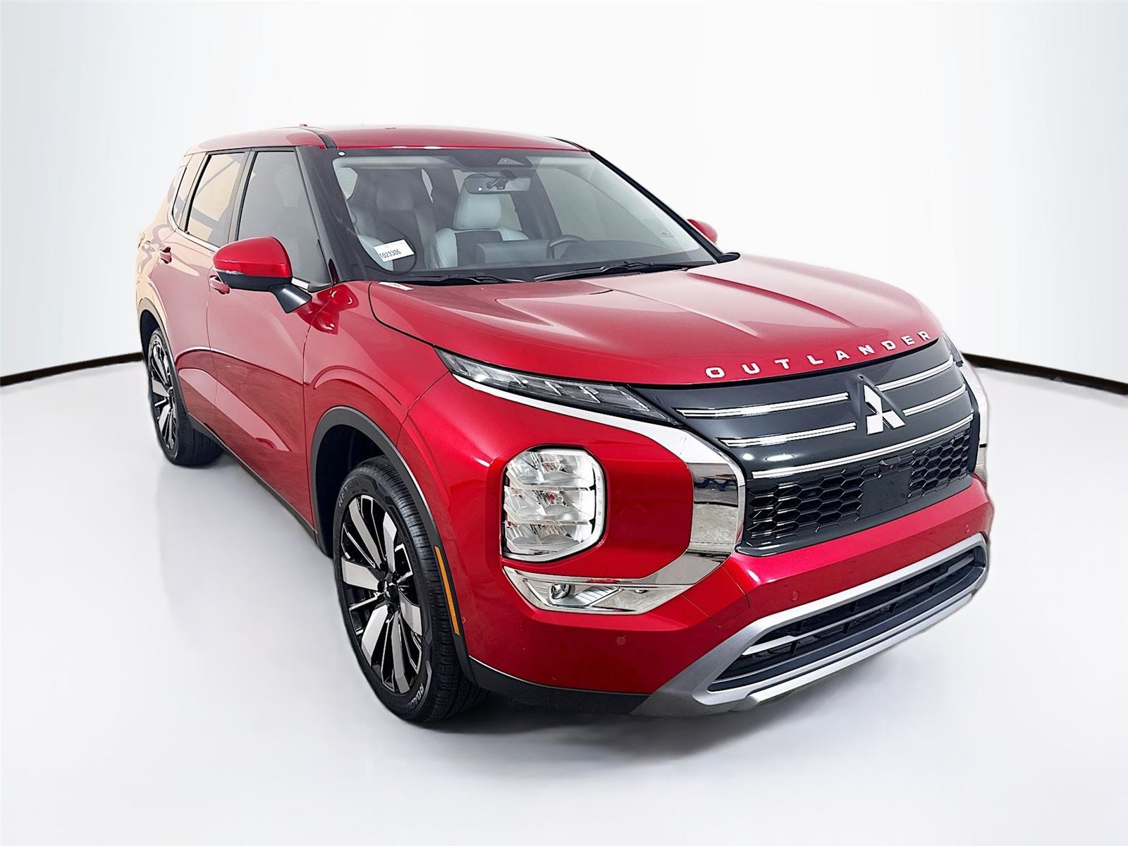 2025 Mitsubishi Outlander SE FWD