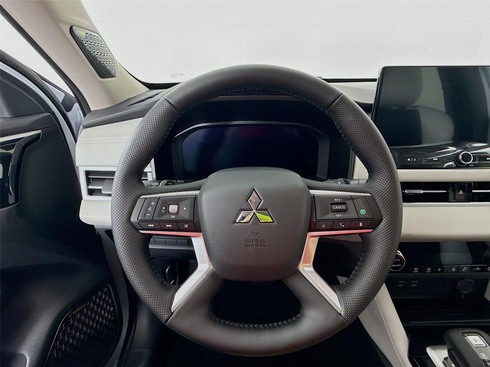 2026 Mitsubishi Outlander SE - Photo 11